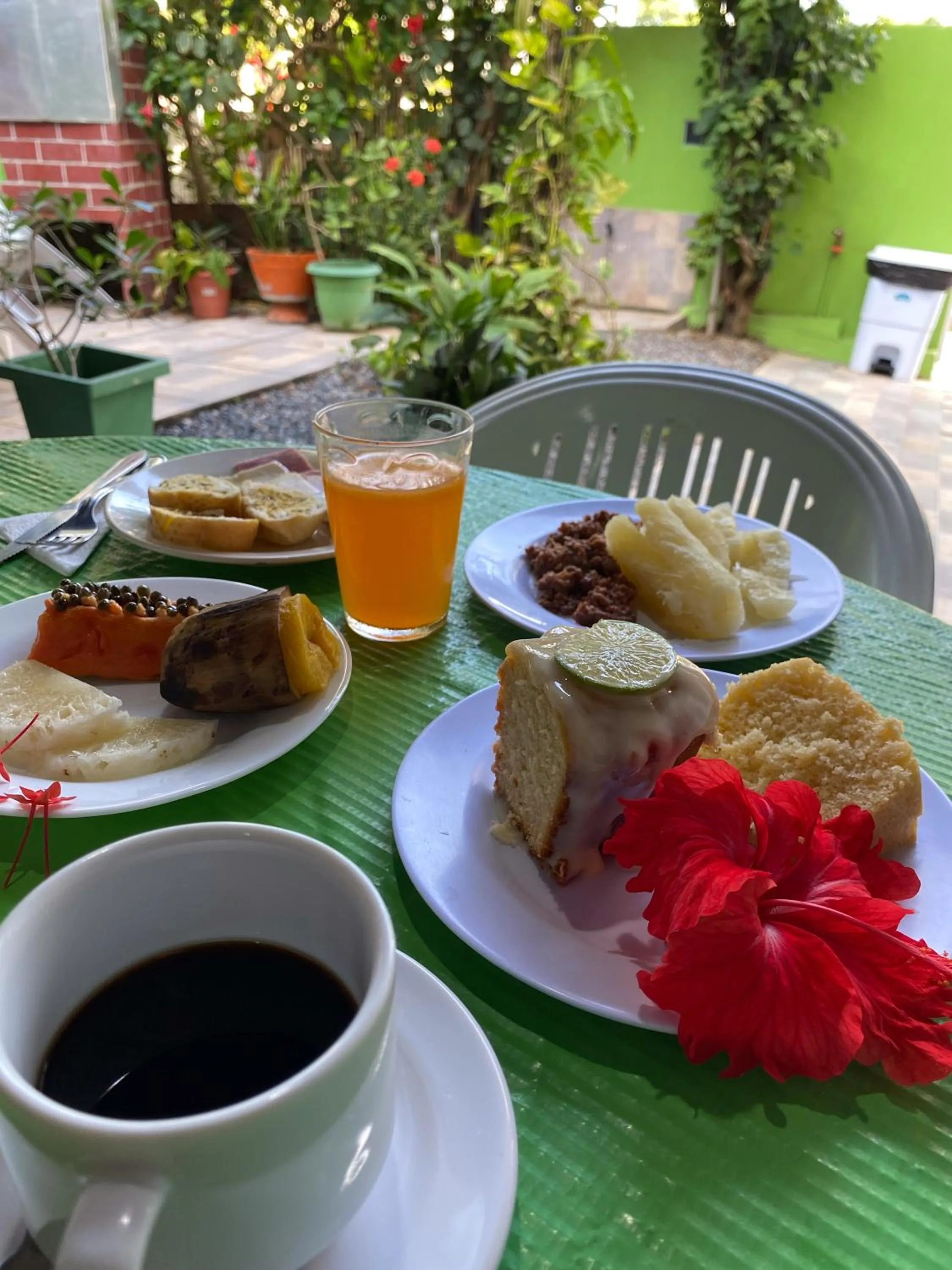 Breakfast in Pousada Porto de Amigos