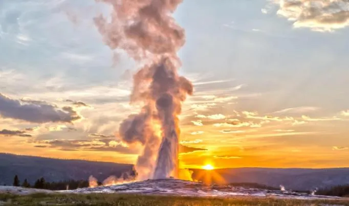 Natural landscape in MountainView Lodge and Suites