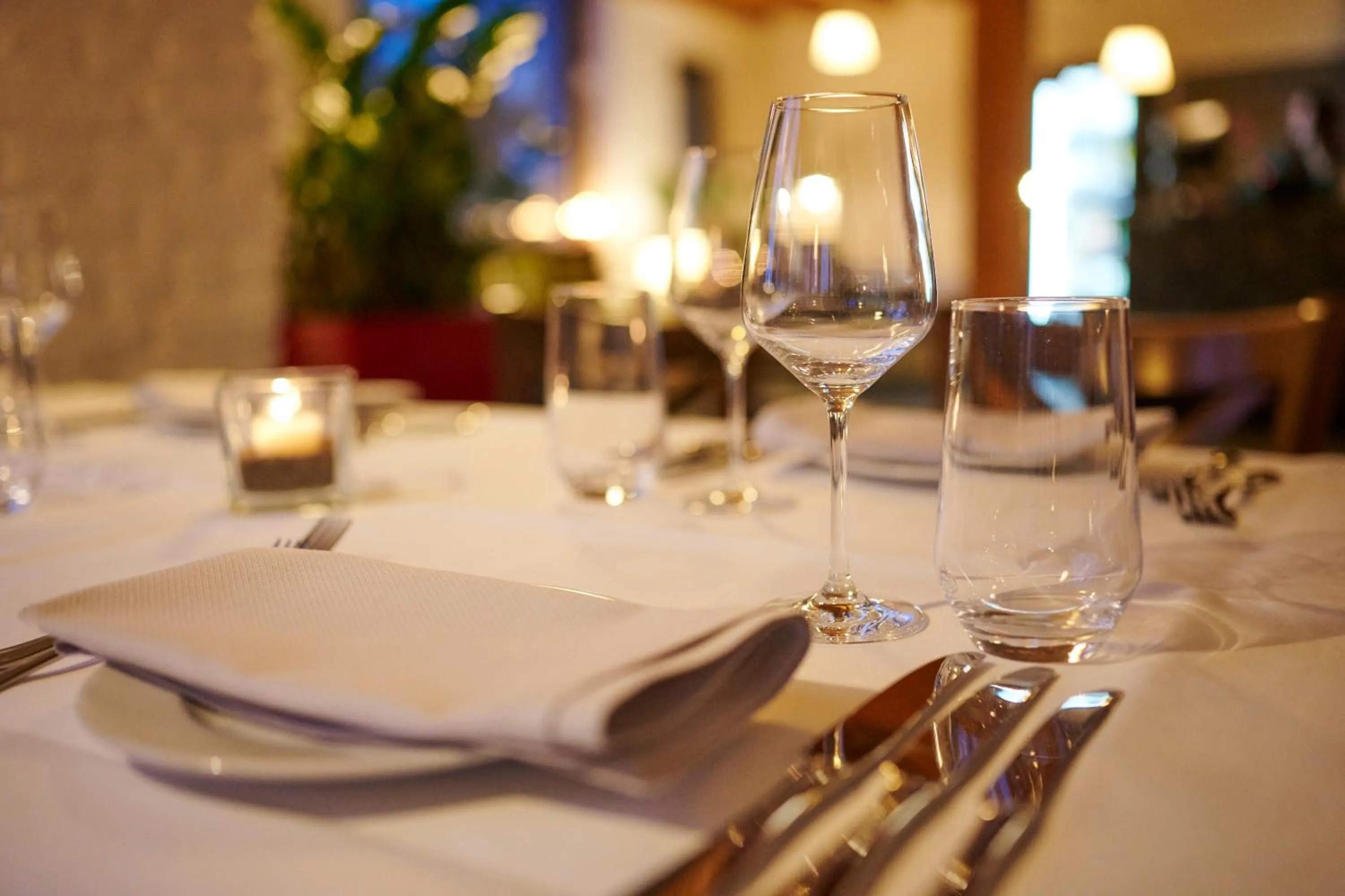 Restaurant/places to eat in Schloss Wissen