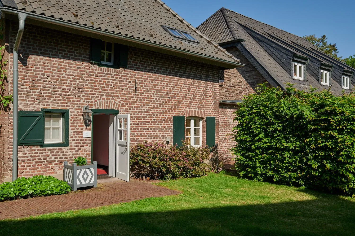 Property building in Schloss Wissen