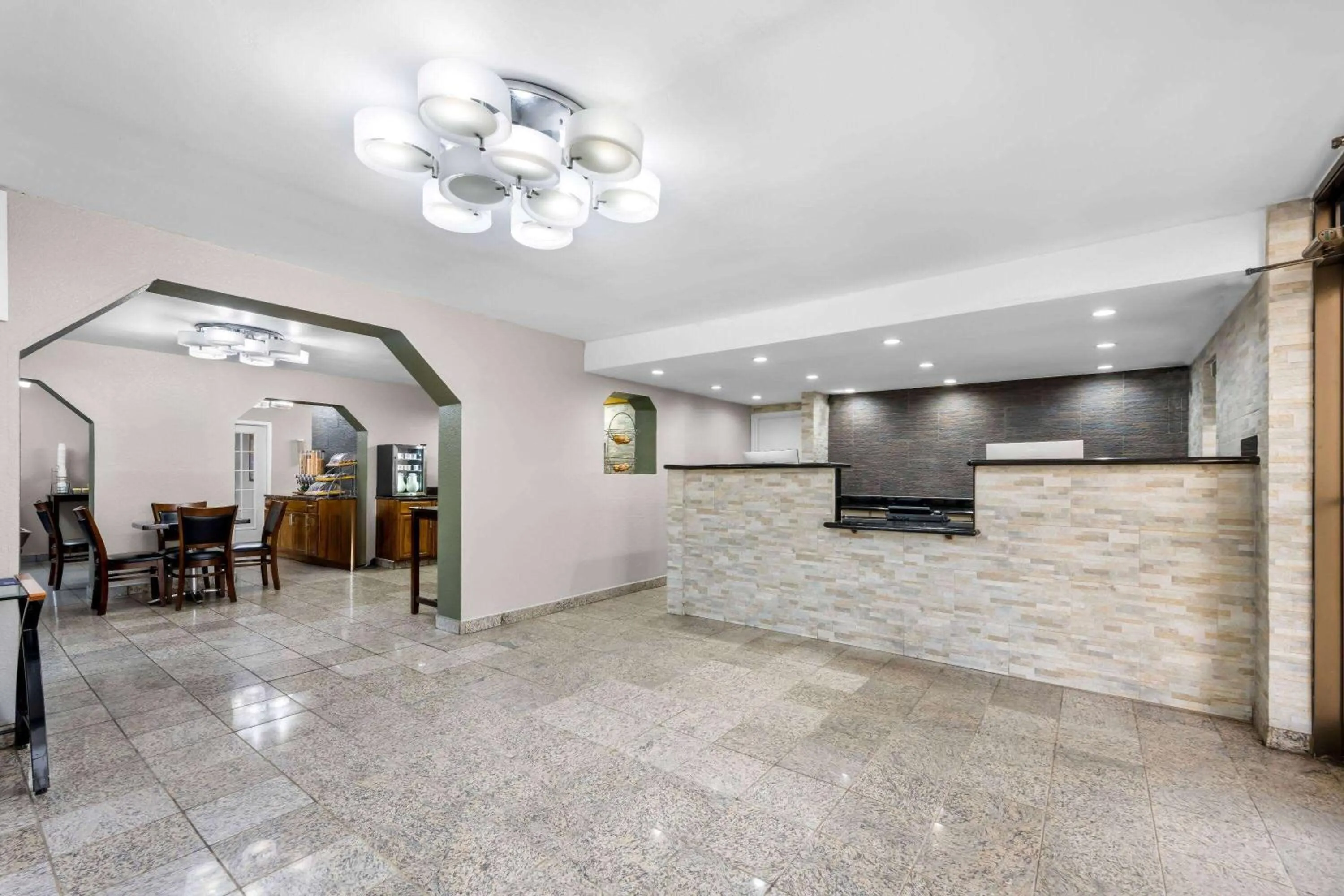 Lobby or reception in Days Inn by Wyndham Raleigh Midtown