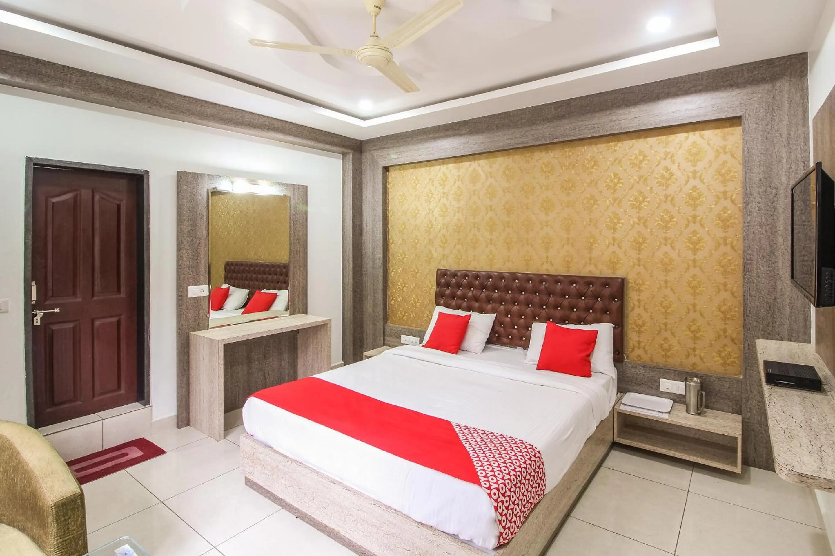 Bedroom, Bed in Hotel O Eagle Fantasy