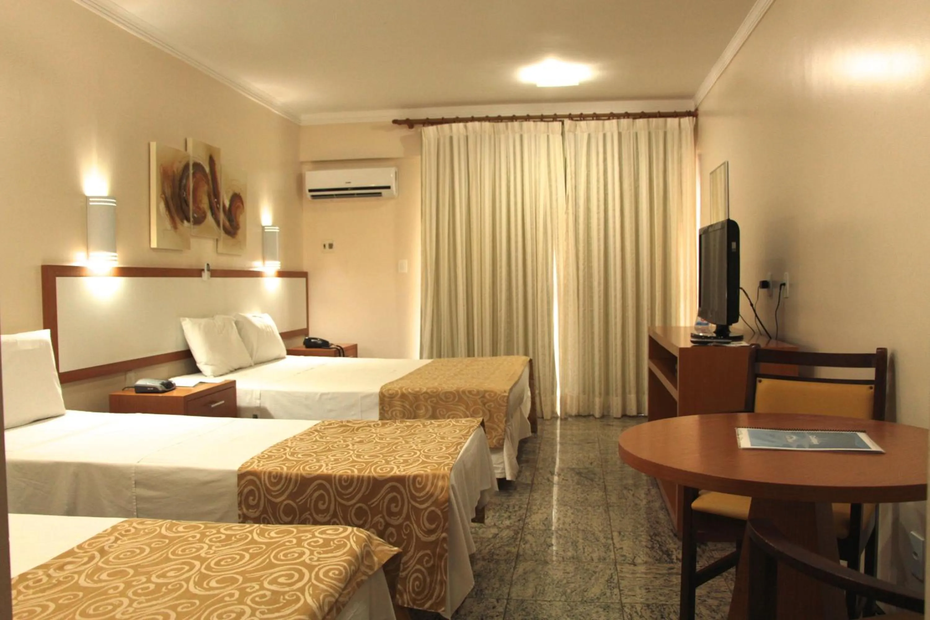 TV and multimedia, Bed in Costa Atlantico Hotel