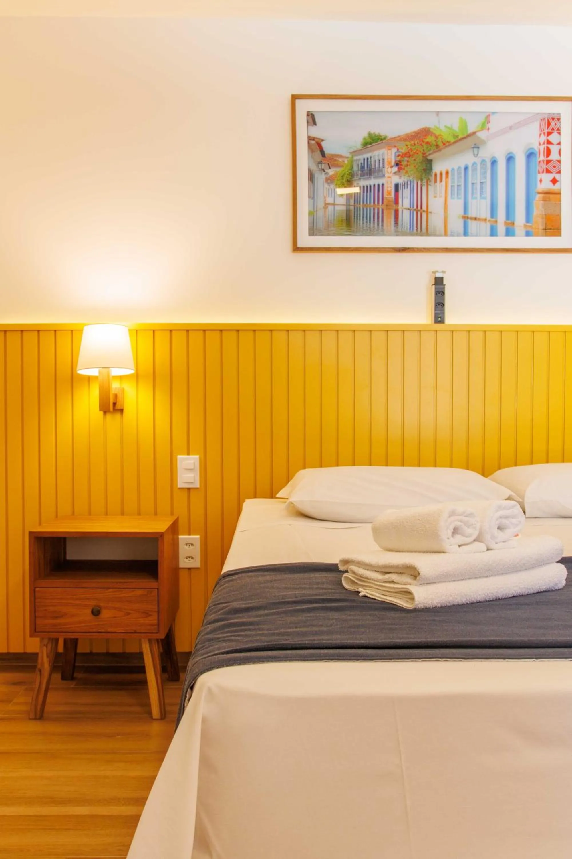 Bed in Pousada Valhacouto