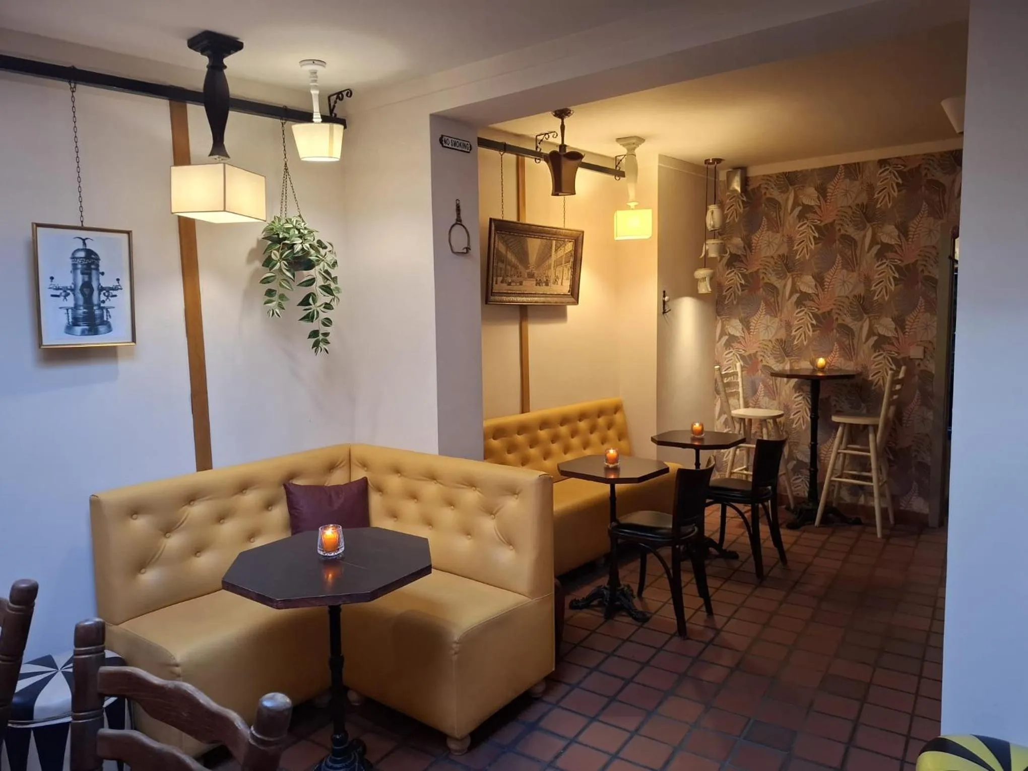Lounge or bar in Flandria Hotel Gent Centrum