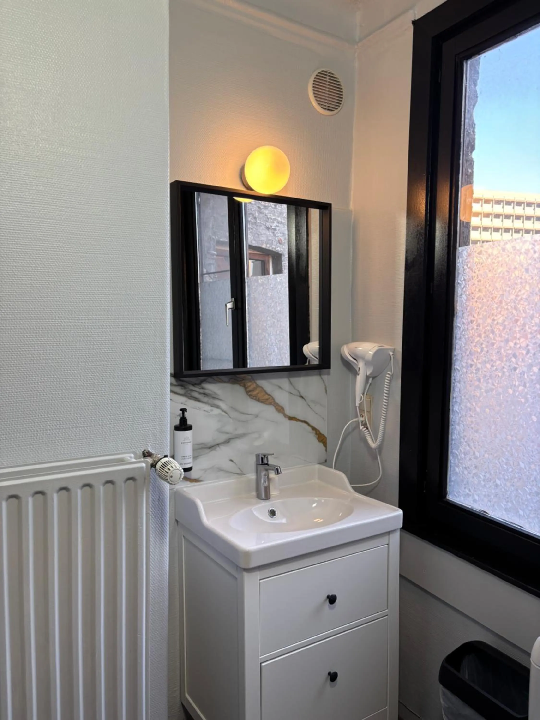 Bathroom in Flandria Hotel Gent Centrum