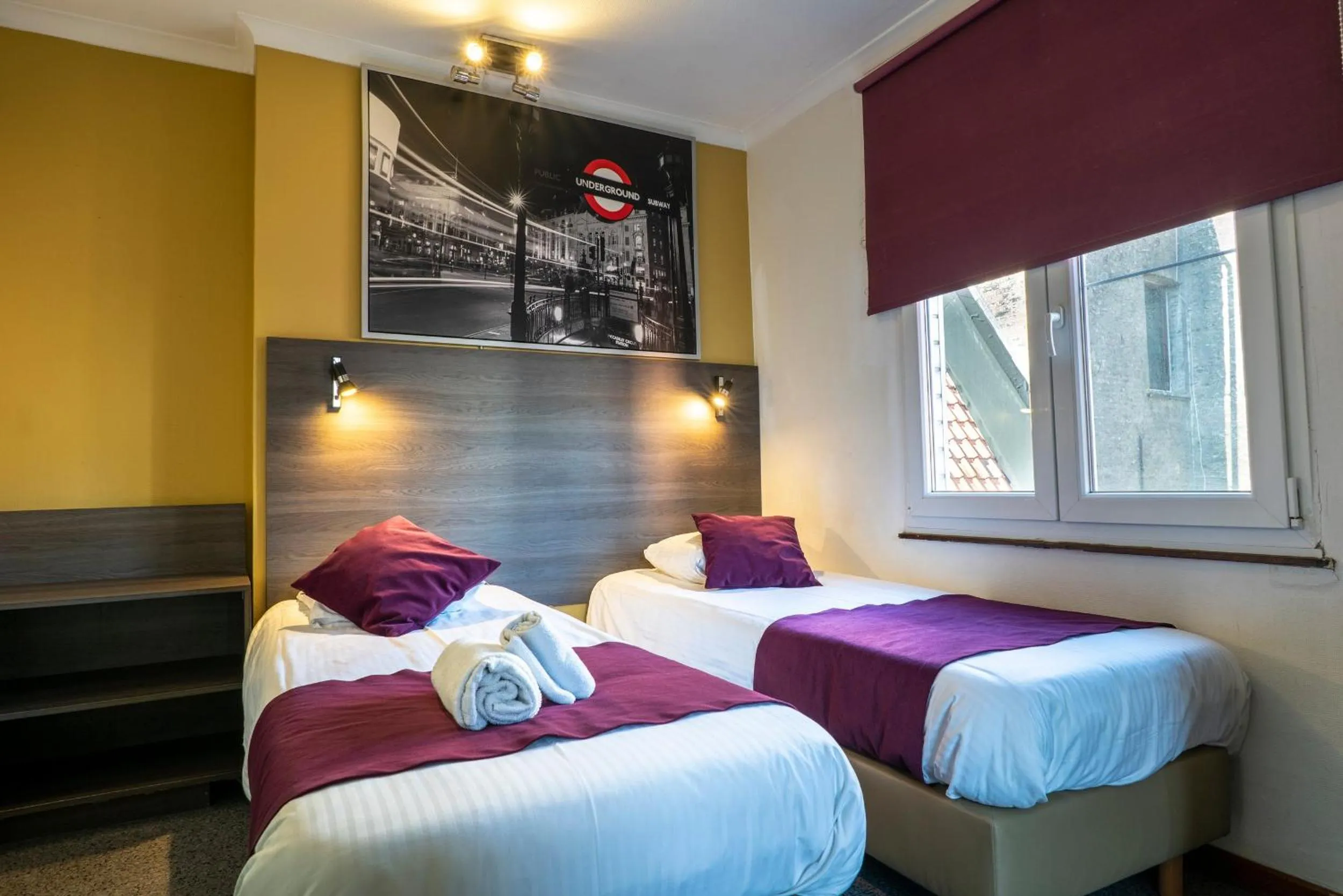 Photo of the whole room, Bed in Flandria Hotel Gent Centrum