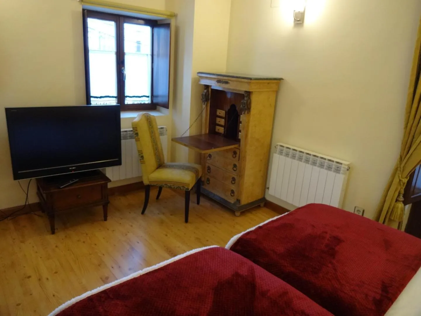 Bed in Hotel Rural Cayetana