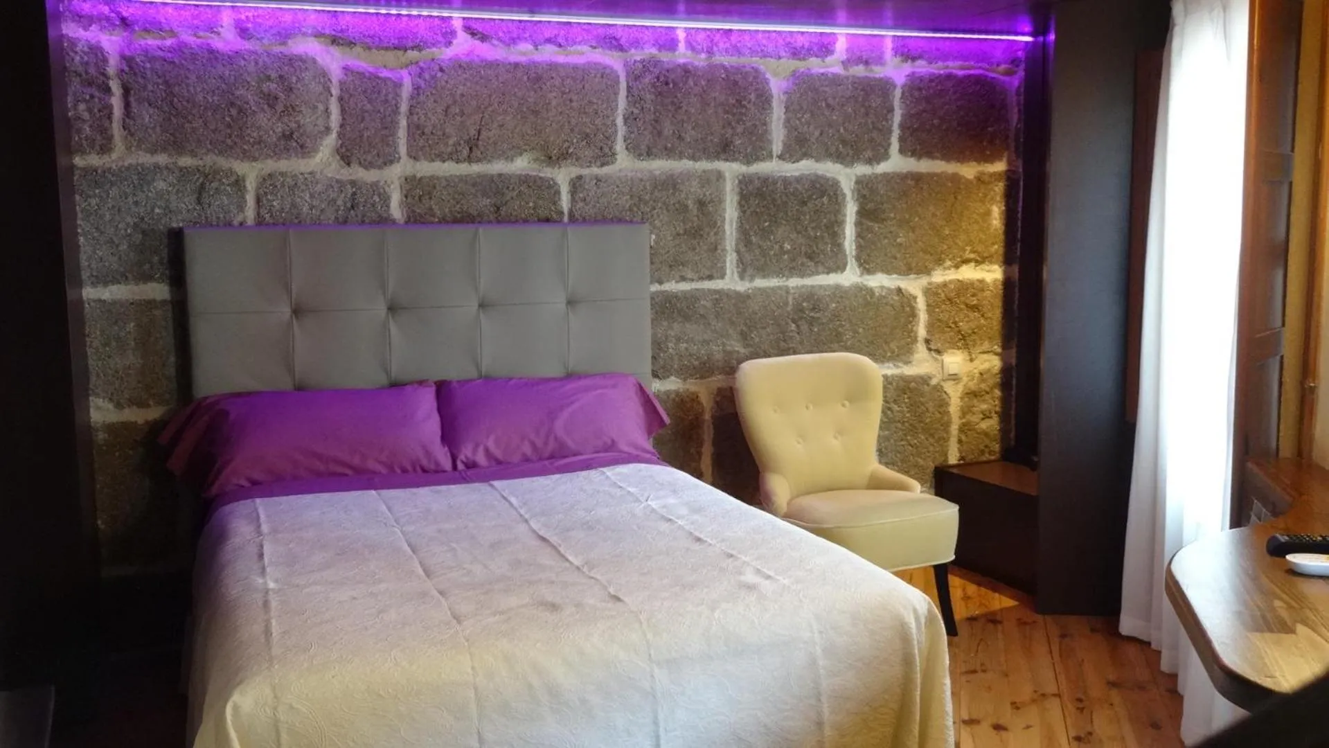 Photo of the whole room, Bed in Hotel Rural Cayetana