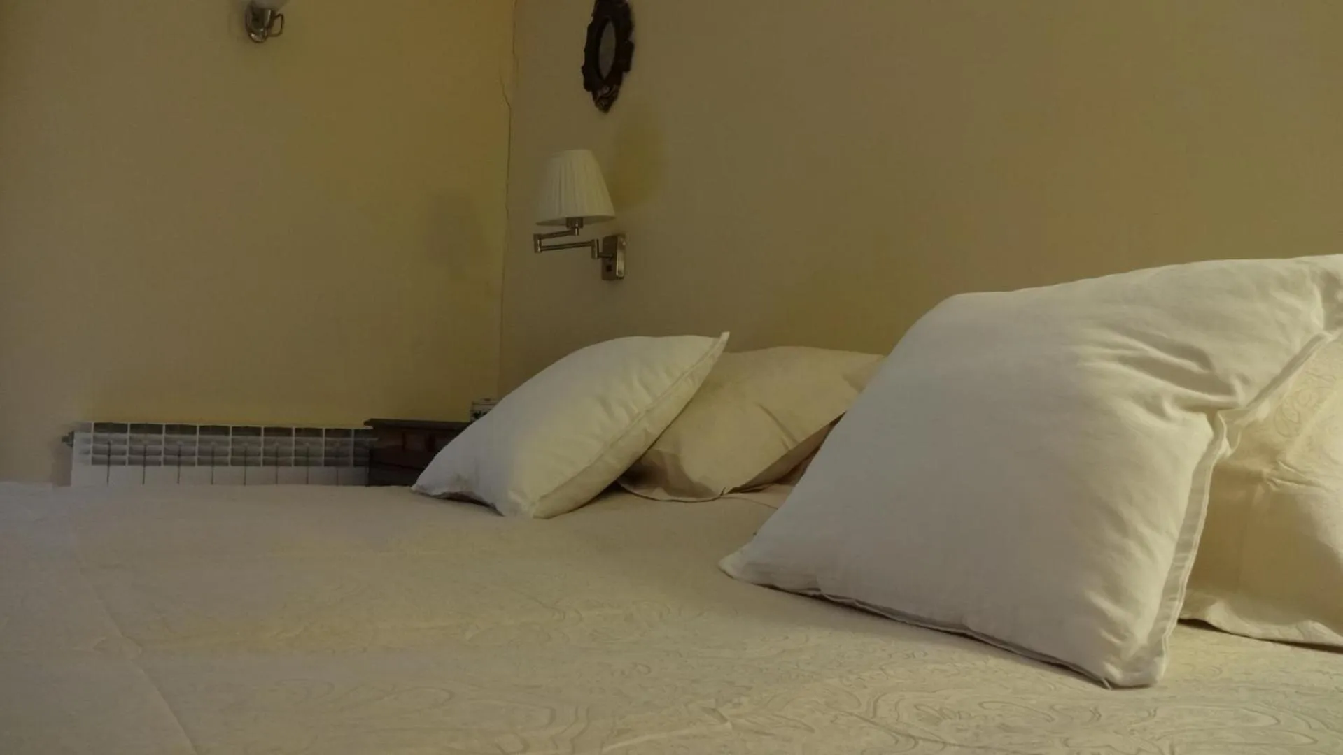 Bed in Hotel Rural Cayetana