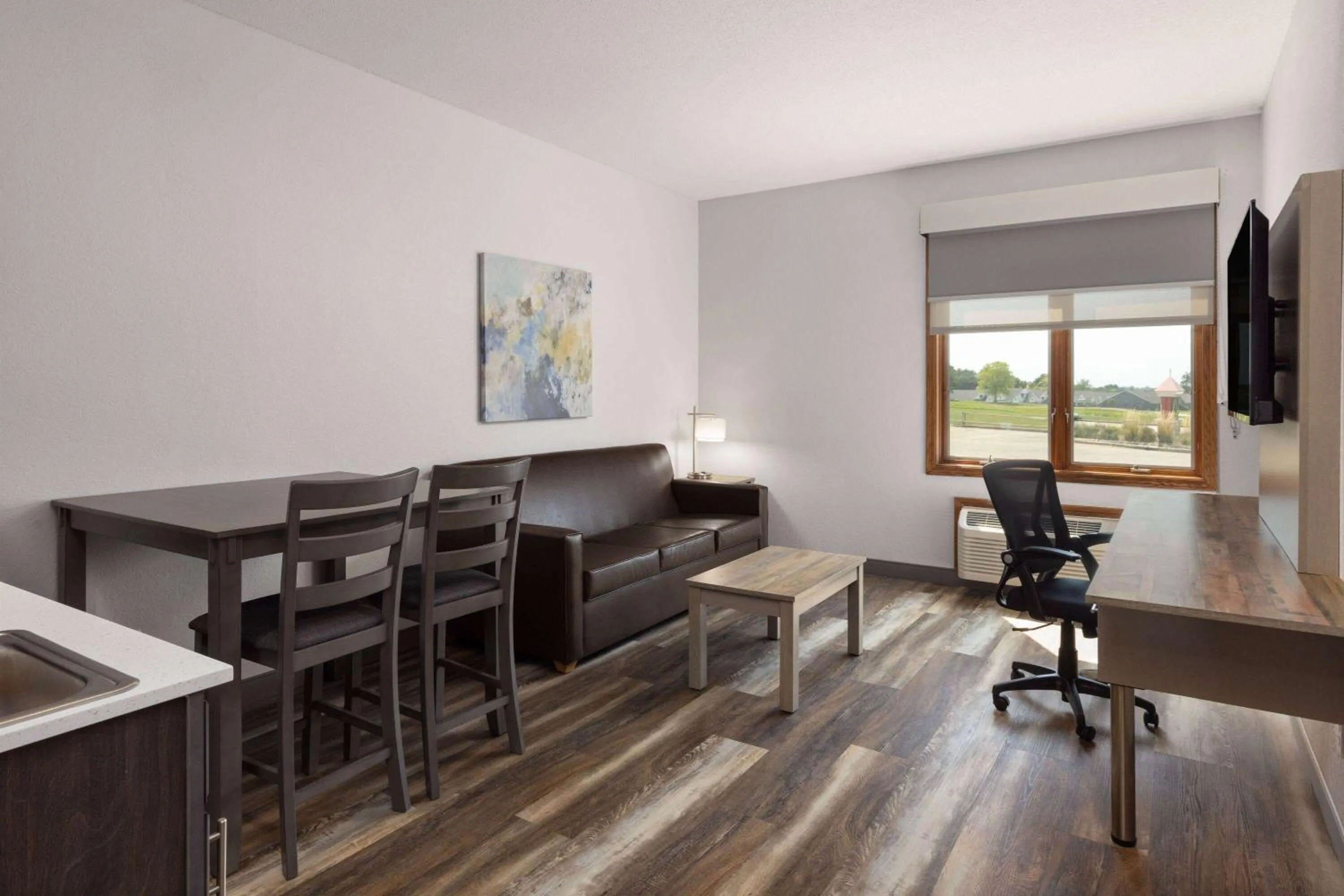 Bath in Links Bos Landen Hotel & Spa of Pella, Trademark by Wyndham