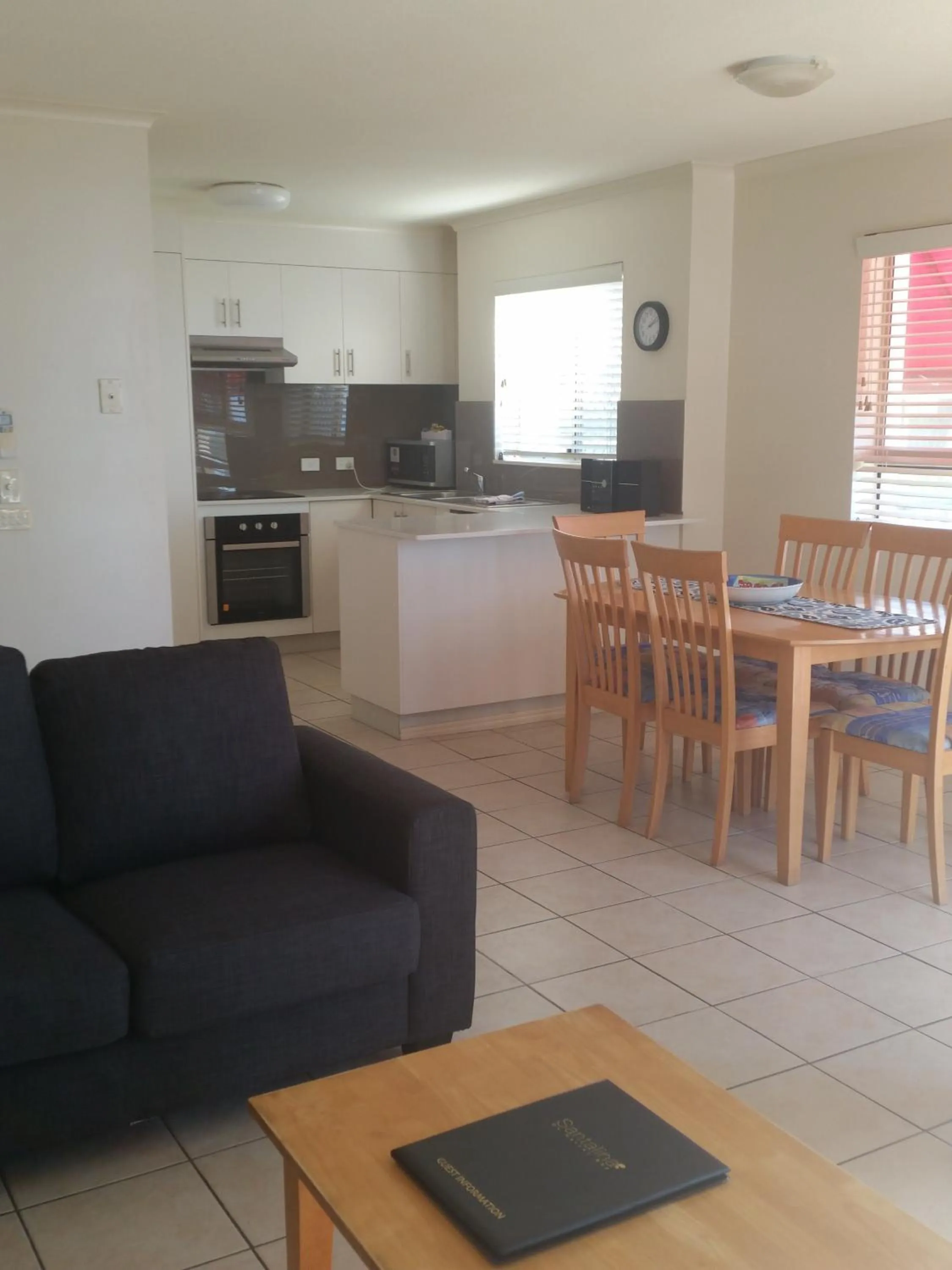 Kitchen or kitchenette in Santalina On Hervey Bay