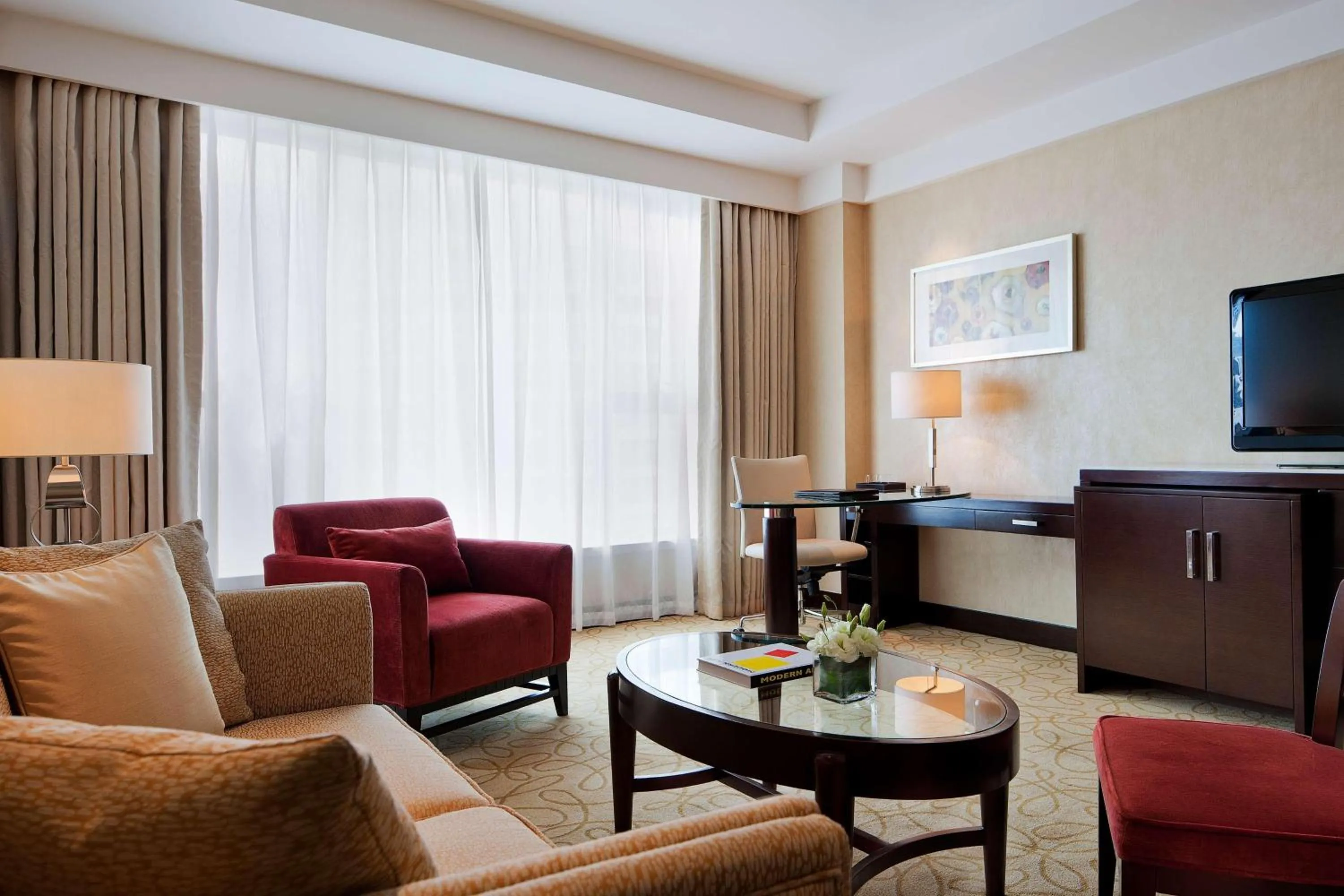 Living room in Courtyard by Marriott Hangzhou Wulin