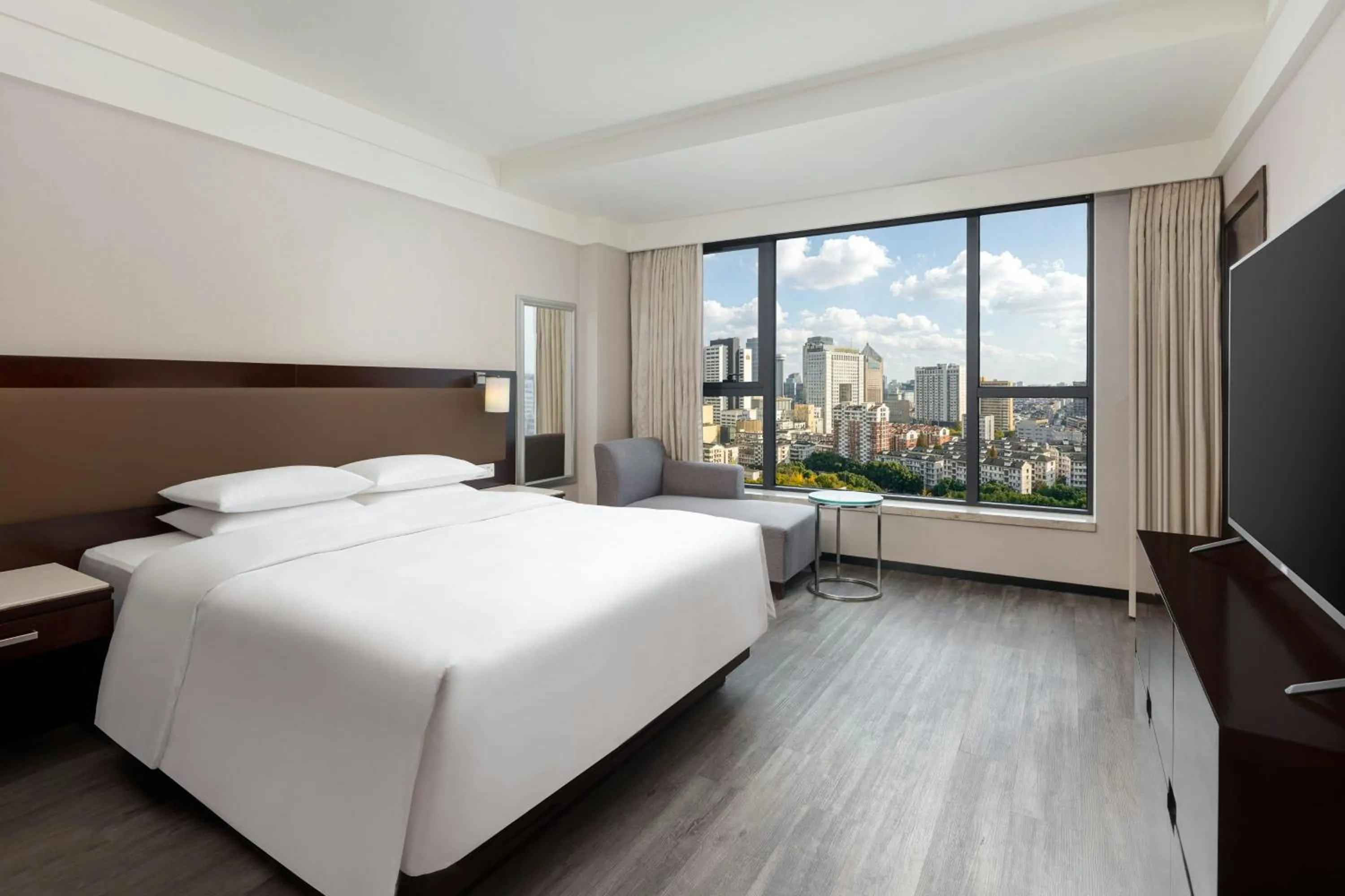 Bedroom, Bed in Courtyard by Marriott Hangzhou Wulin