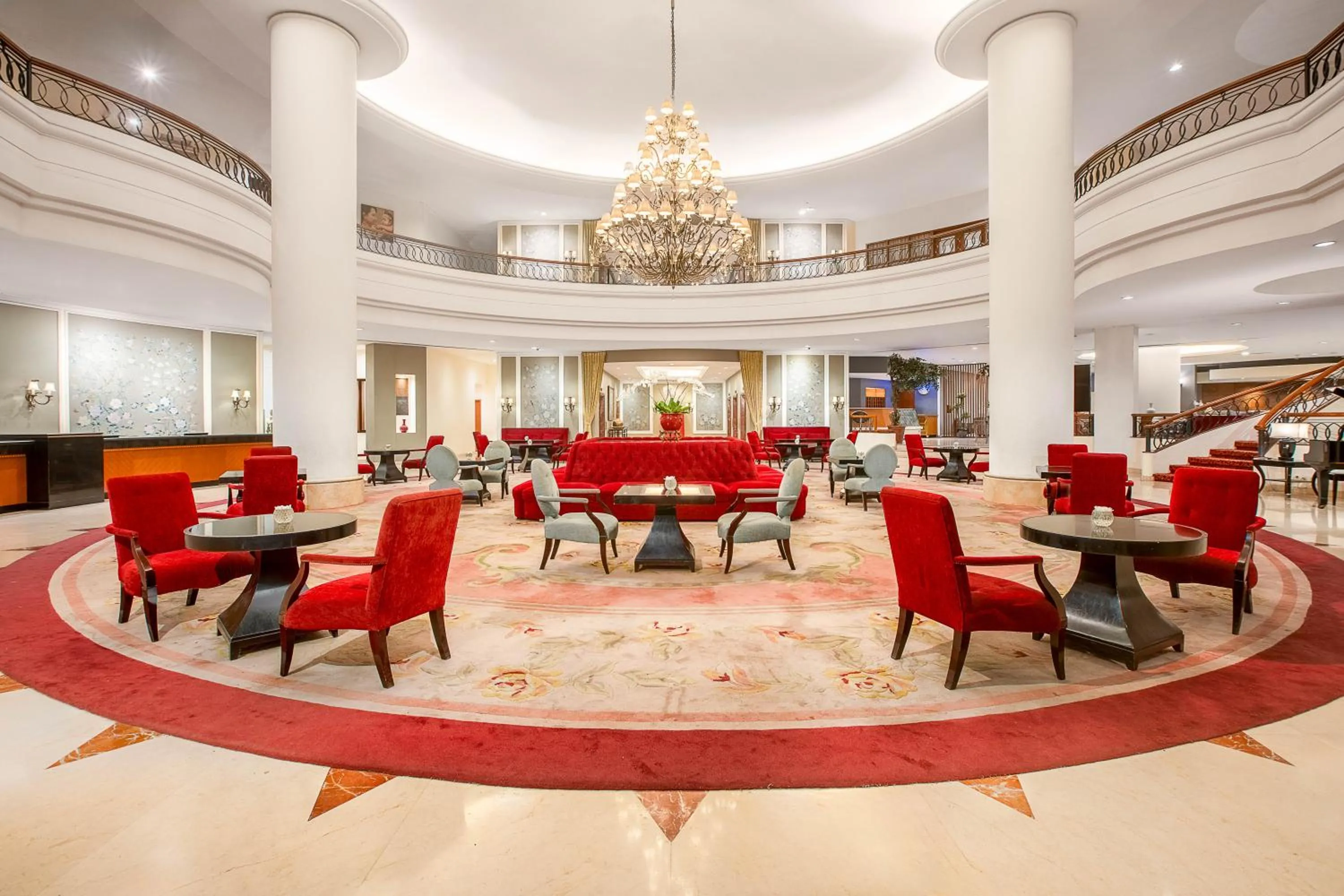 Lobby or reception in Aryaduta Manado