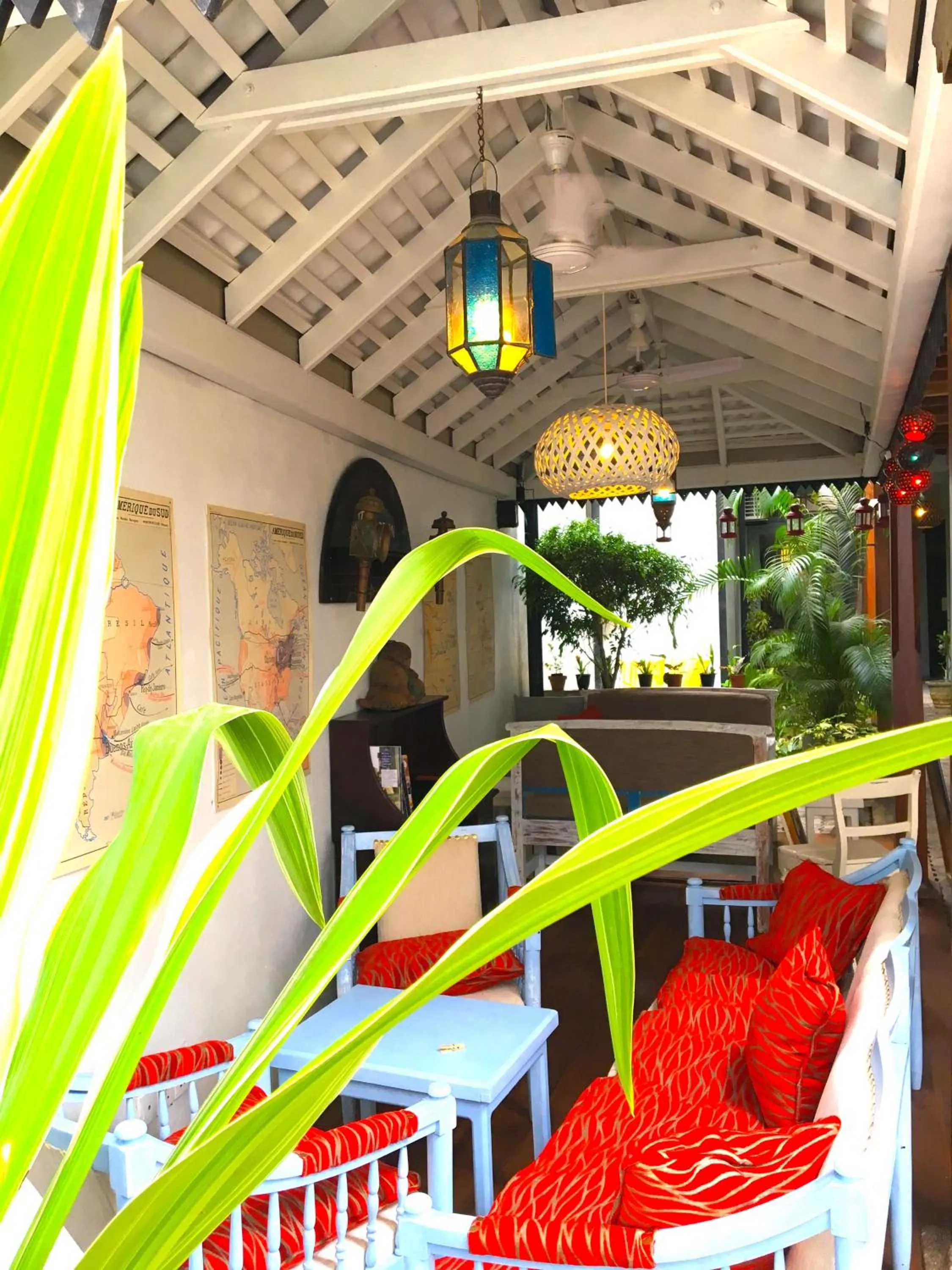 Patio in LE JARDIN DU FORT - GALLE