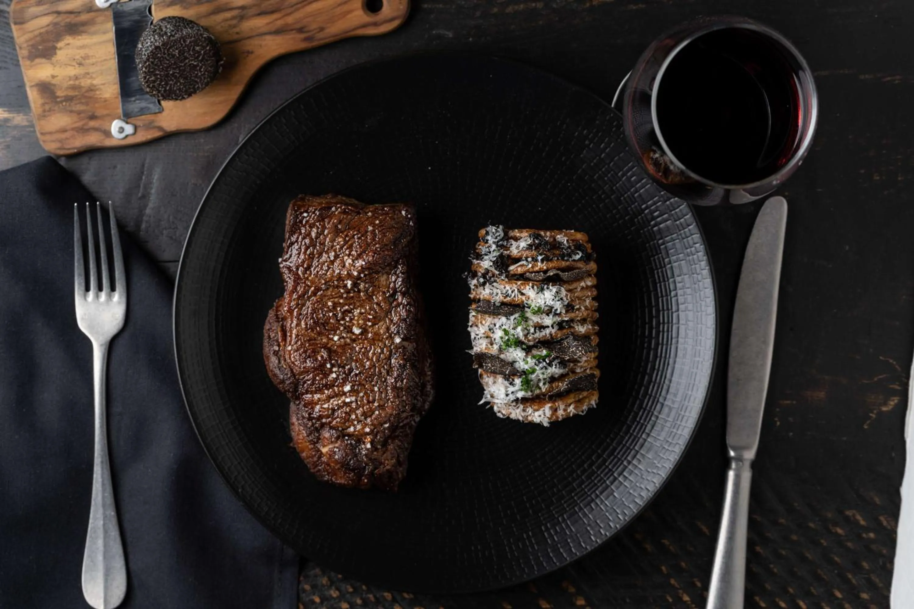 Restaurant/places to eat in Grand Reserve at The Meritage