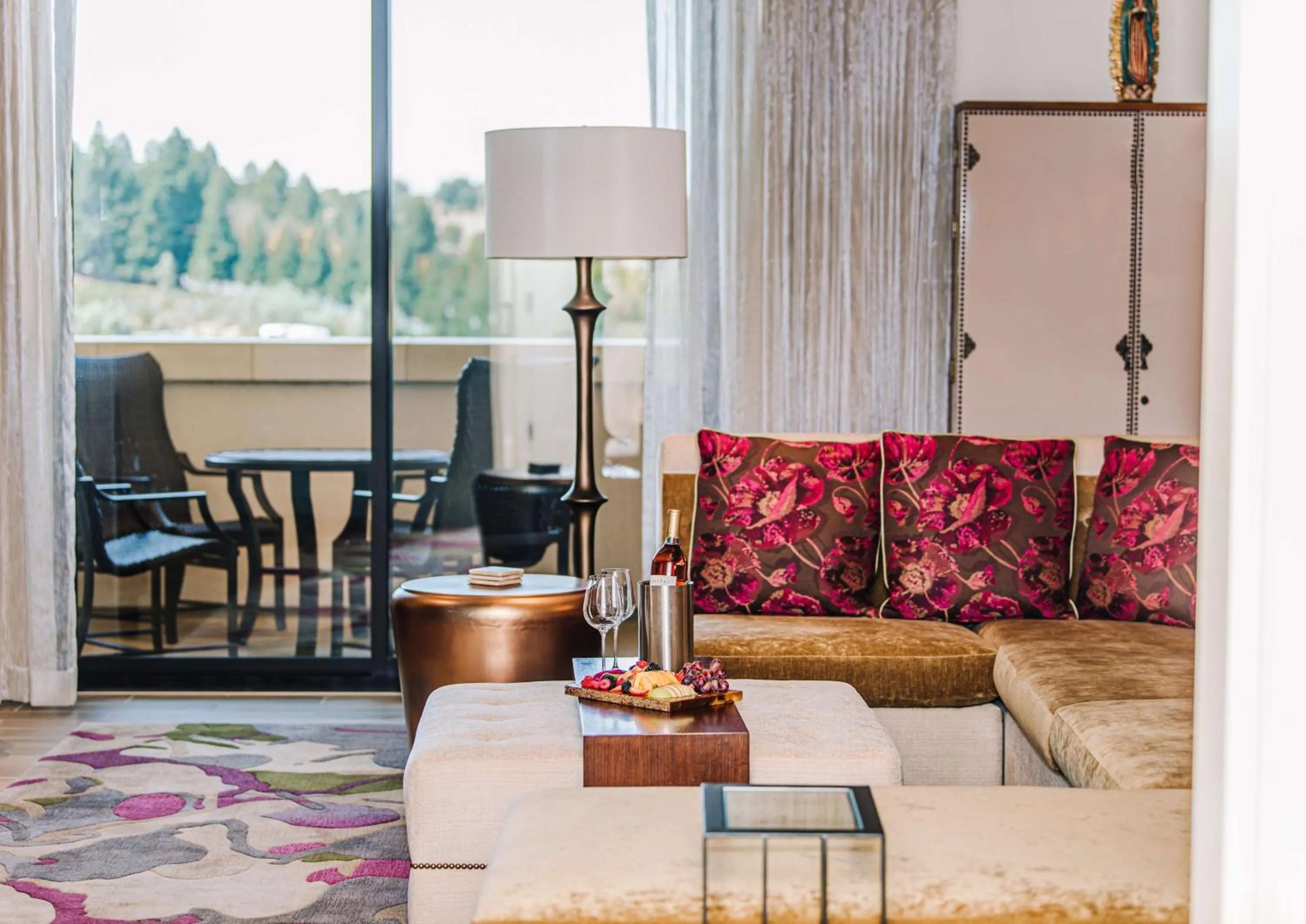 Photo of the whole room in Grand Reserve at The Meritage