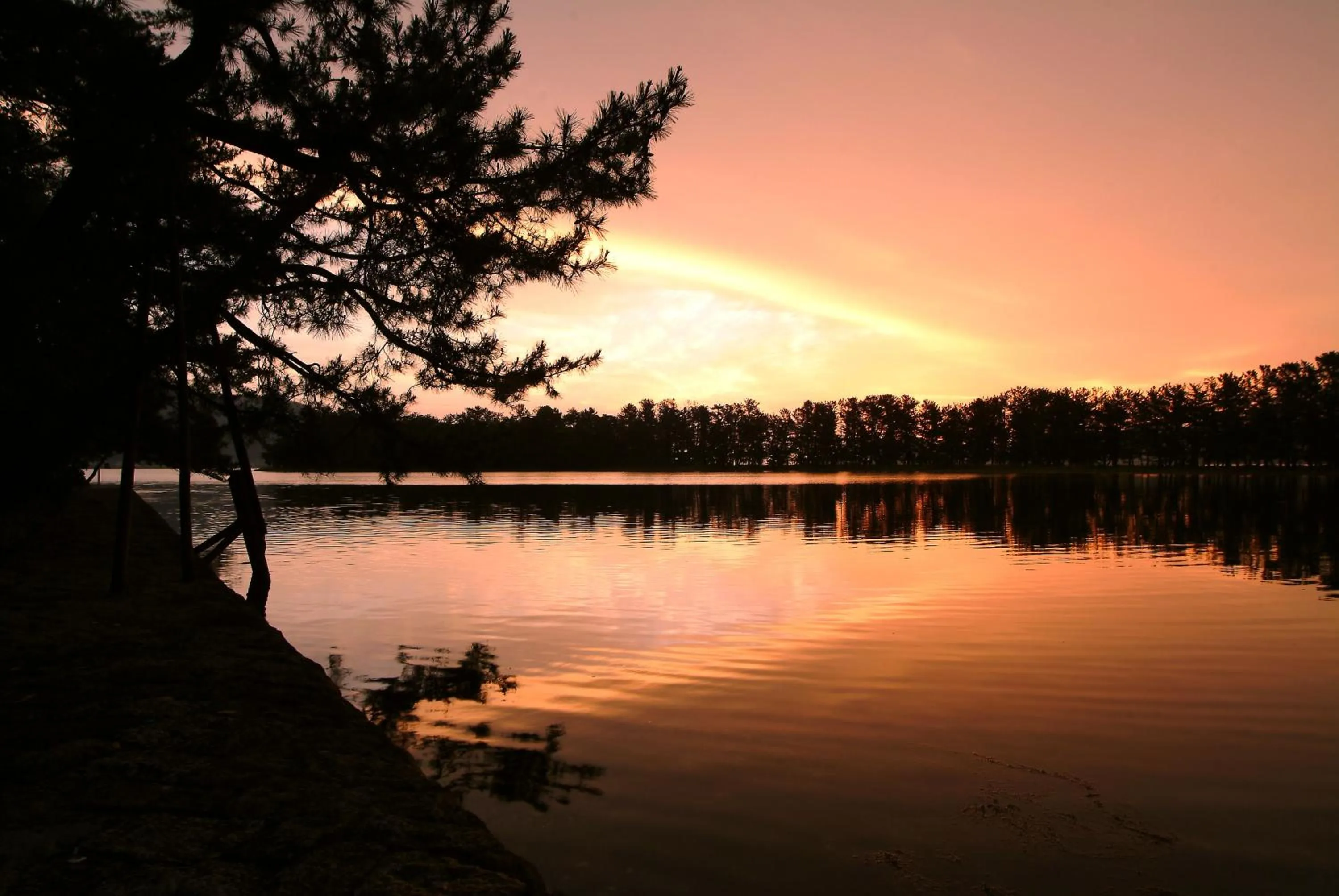 Natural landscape in Monjusou Shourotei