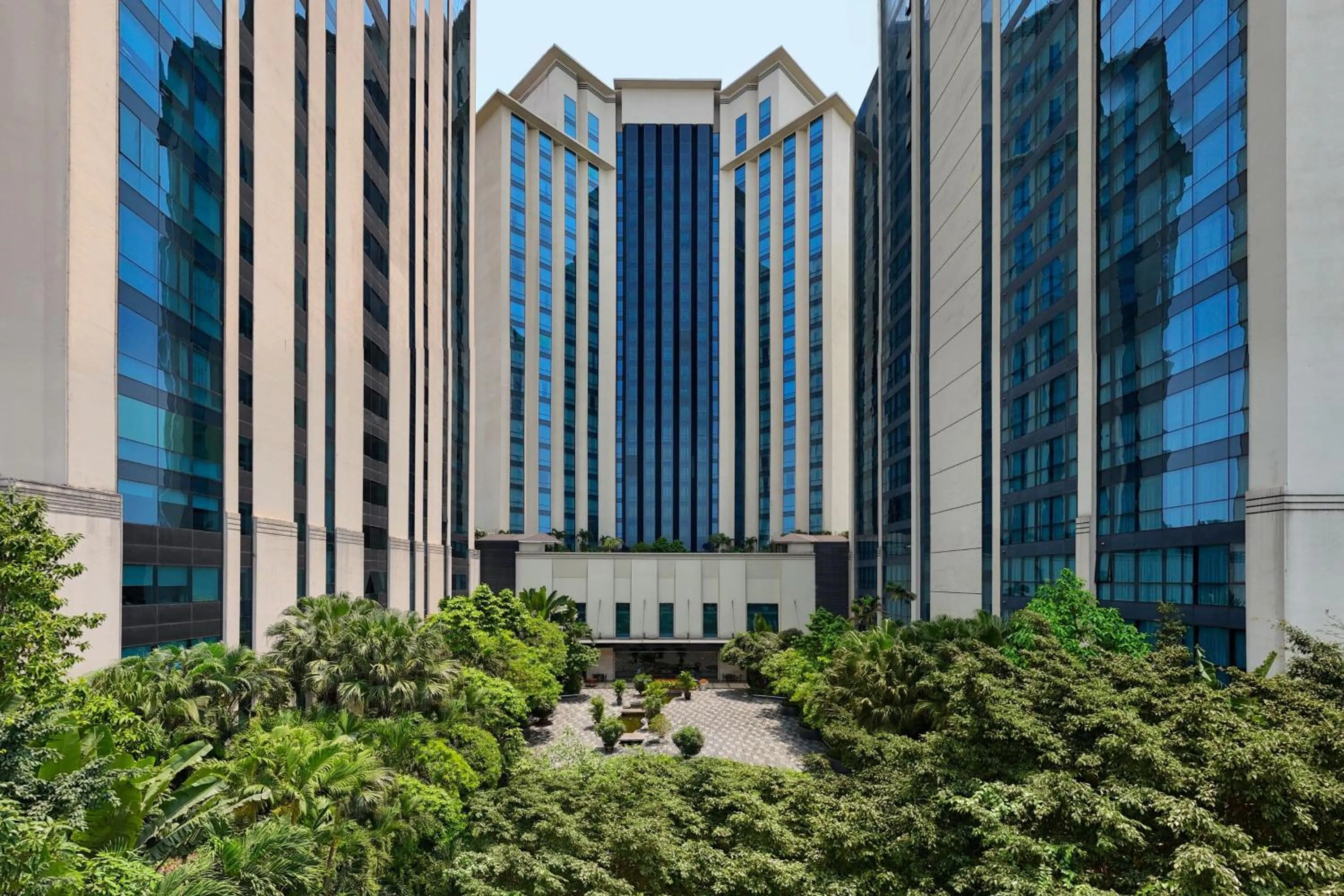 Property building in Sheraton Hanoi West