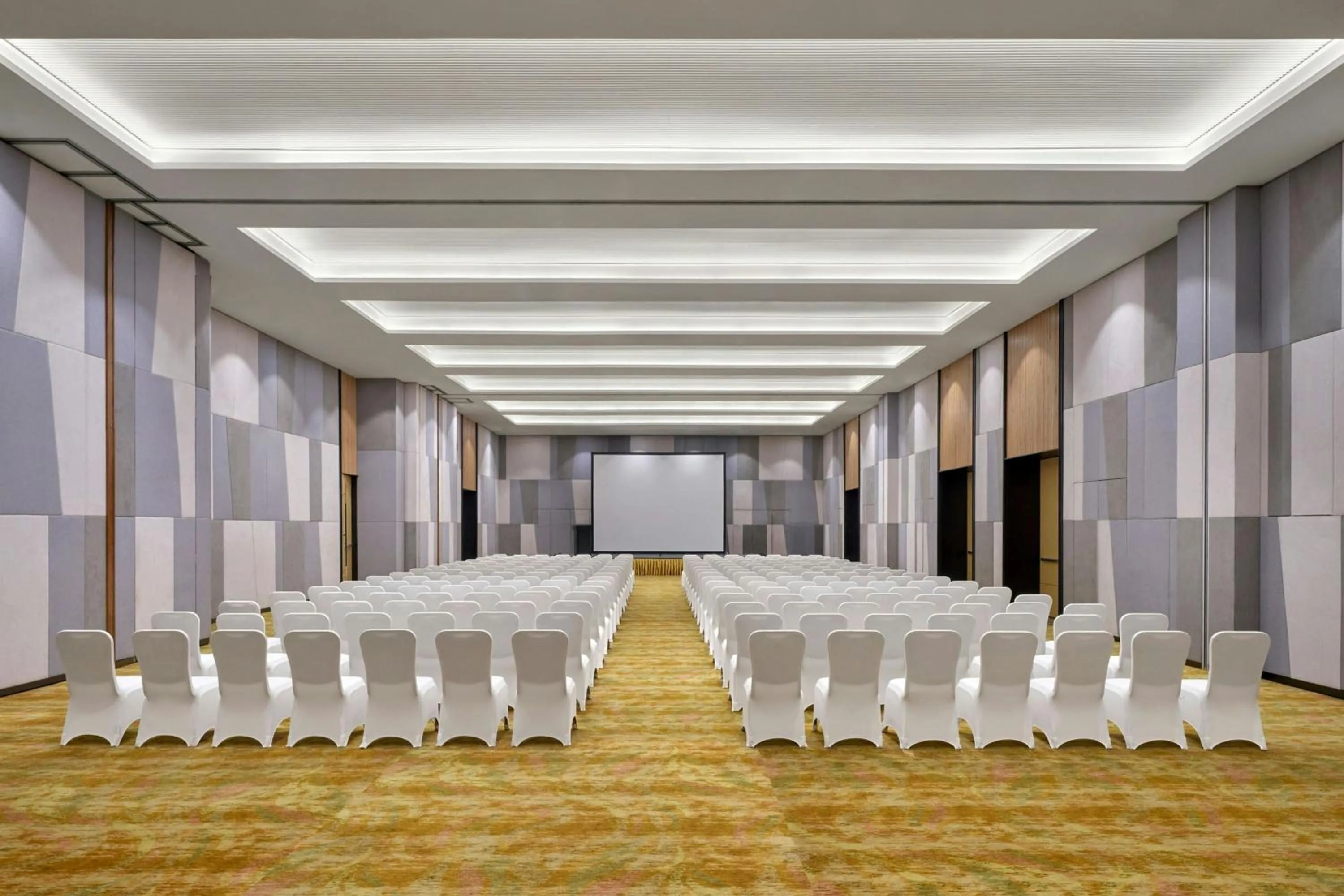 Meeting/conference room in Sheraton Hanoi West