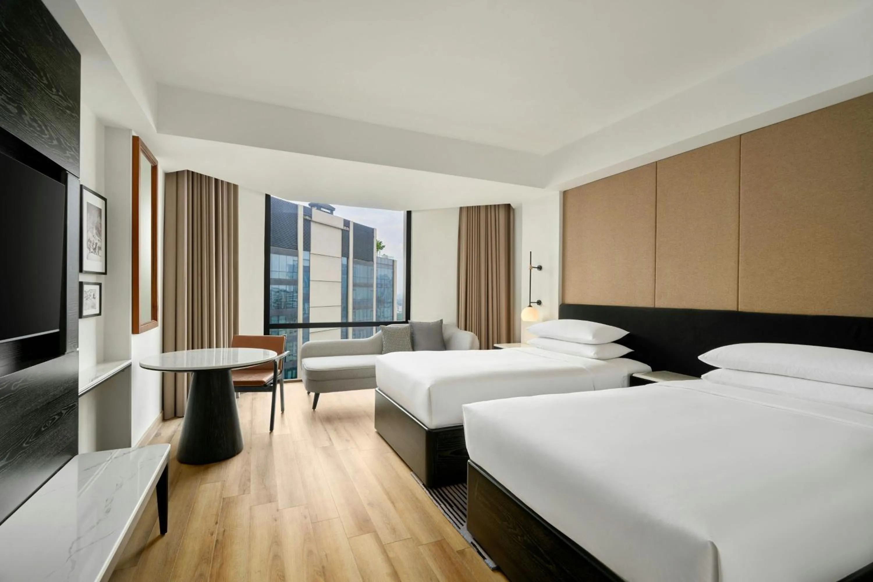 Photo of the whole room, Bed in Sheraton Hanoi West