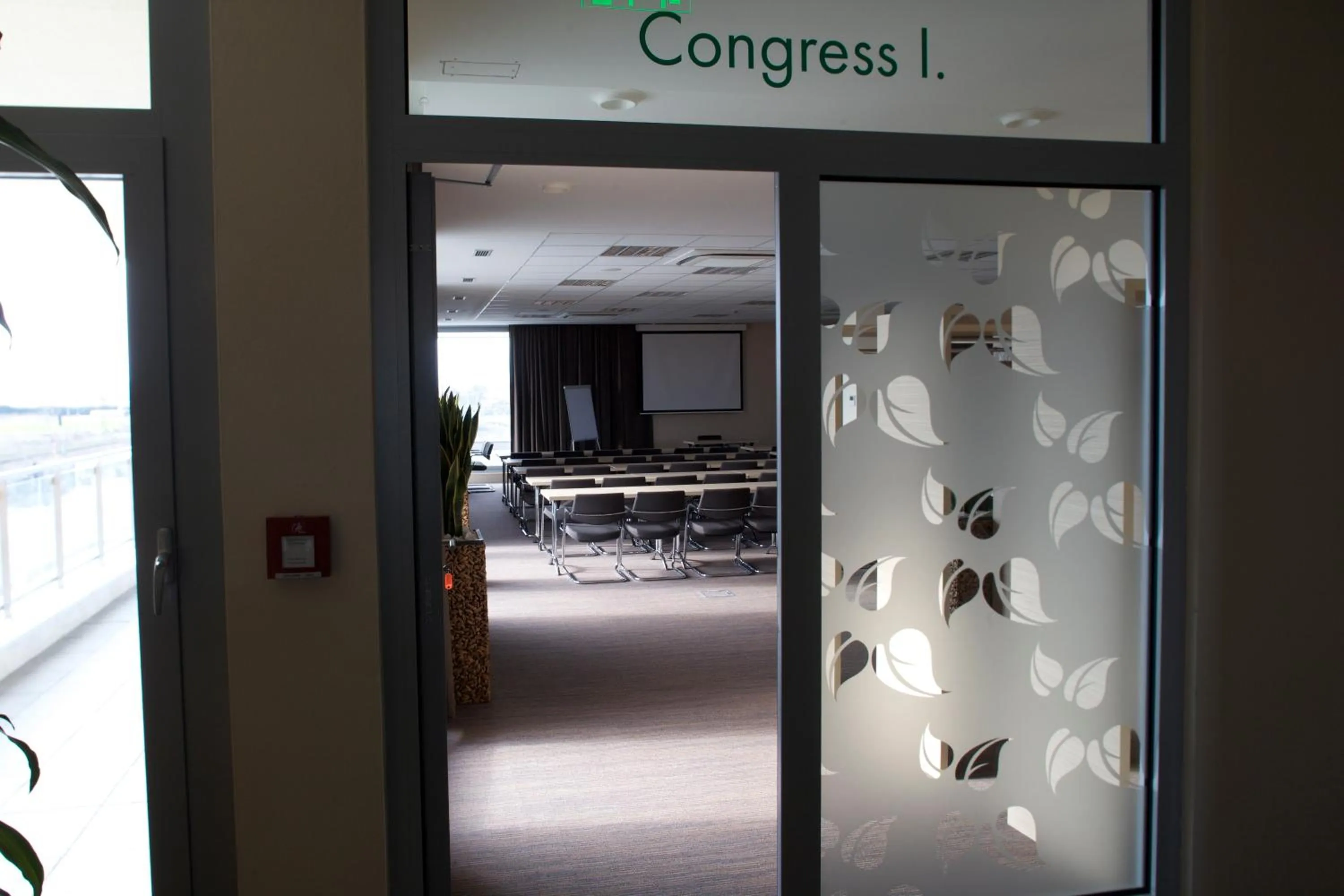 Business facilities in Hotel Ponteo - Activity Park