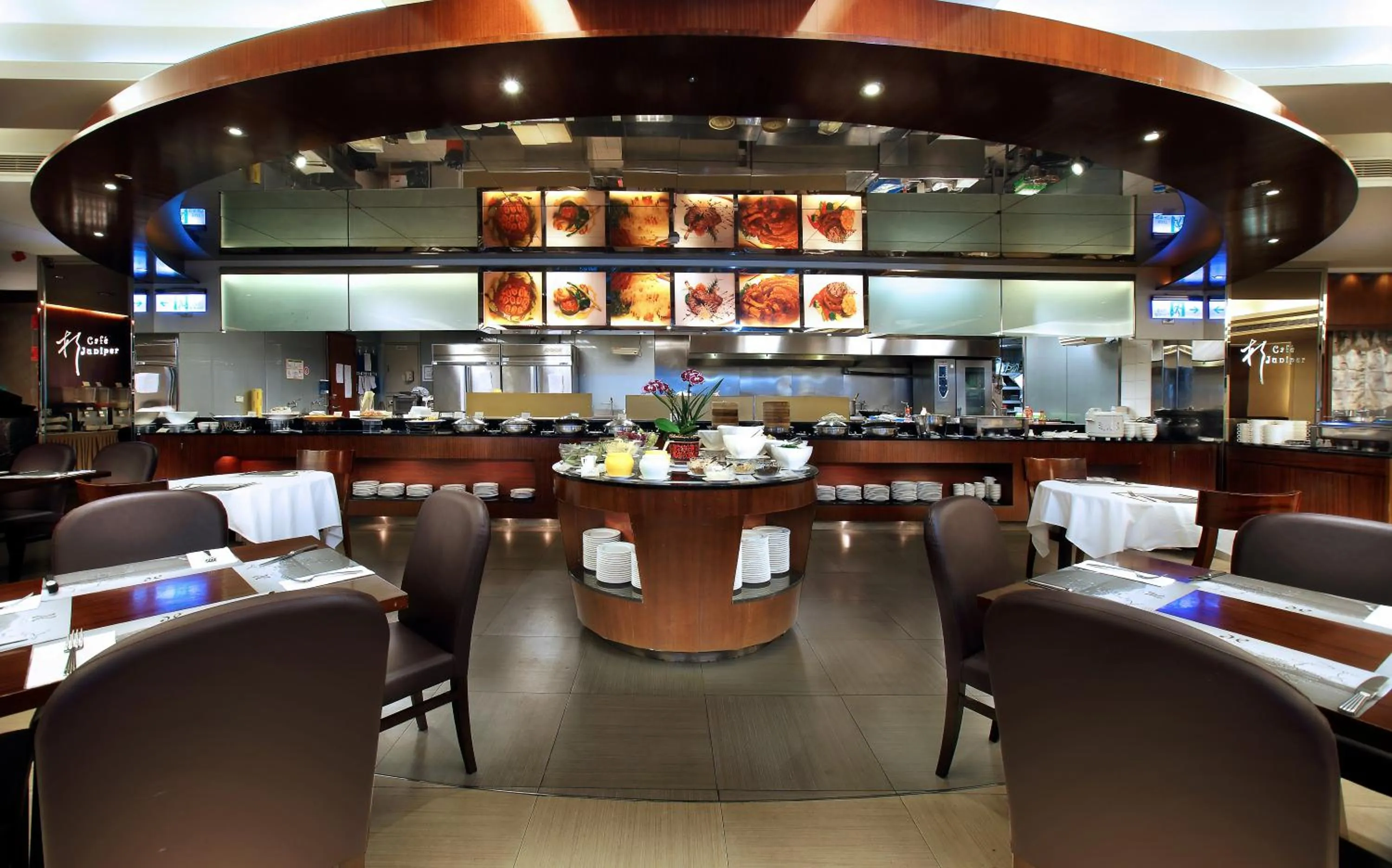 Restaurant/places to eat in Hotel Del Lago