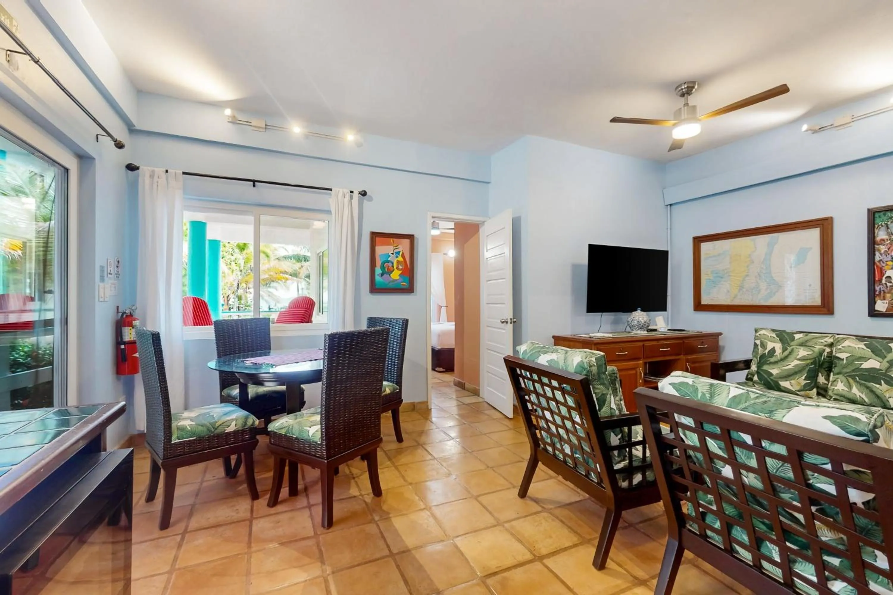 Condo #24 @ Beachside Villas