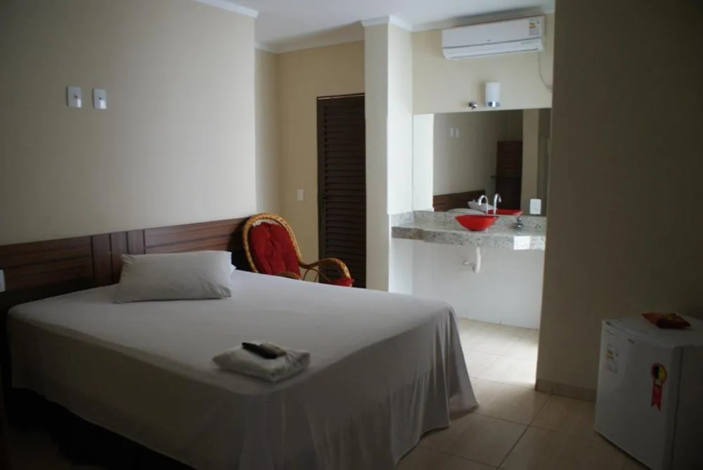 Colorado Plaza Hotel