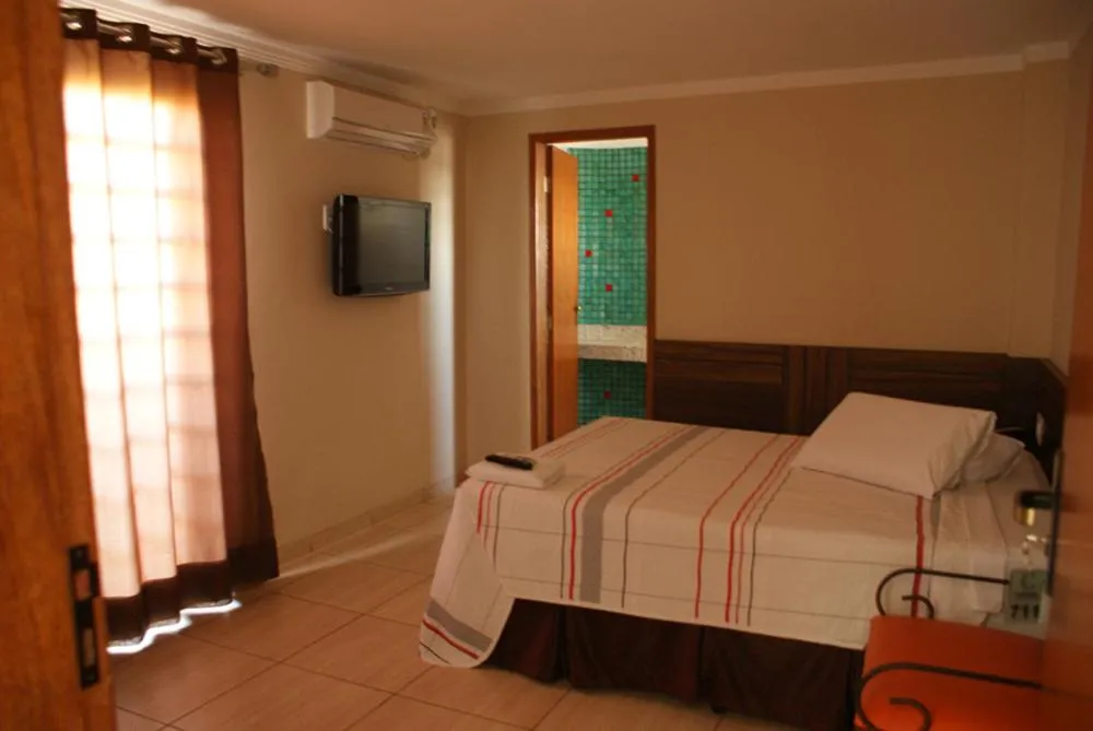 Colorado Plaza Hotel