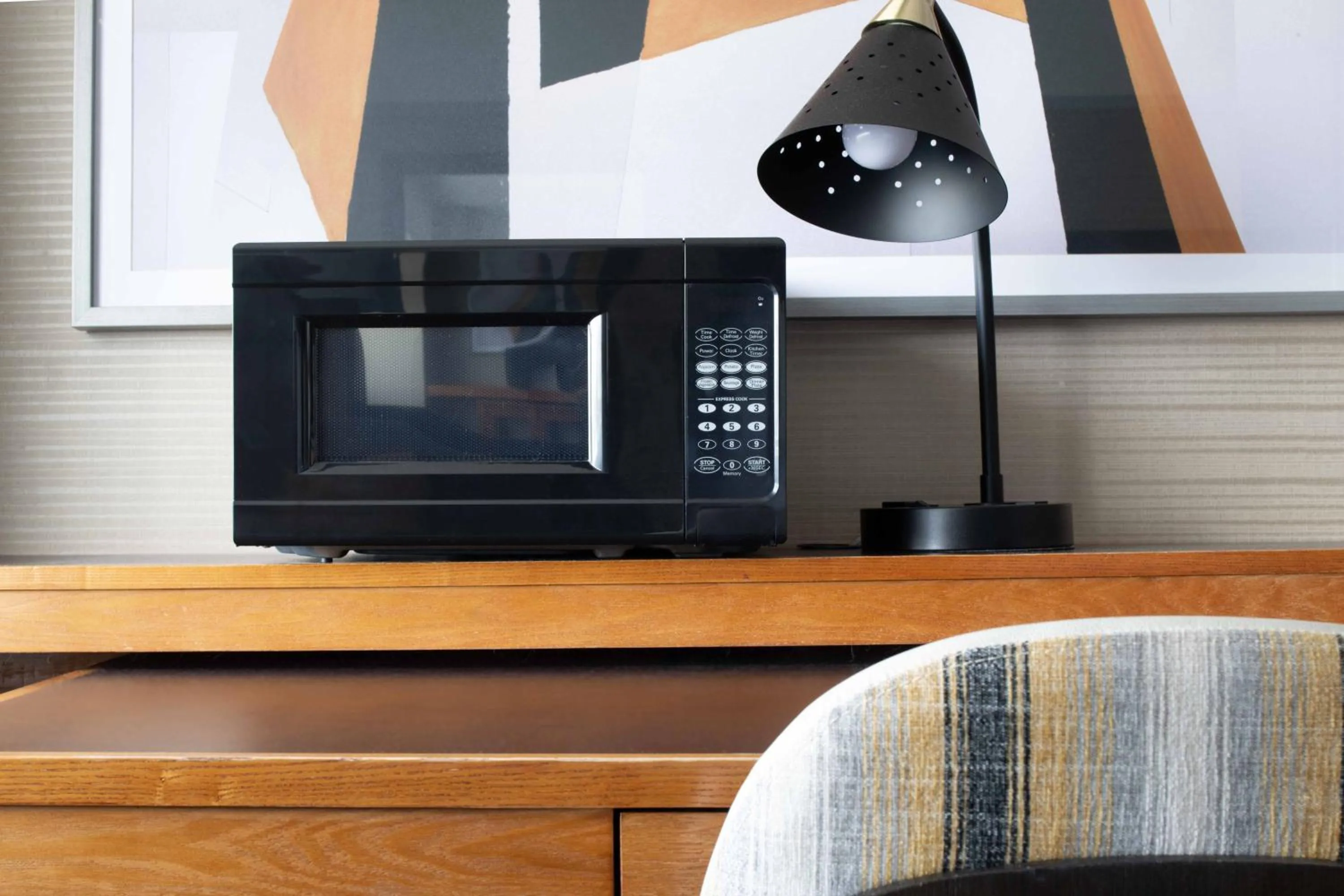 minibar in DoubleTree by Hilton San Francisco Airport