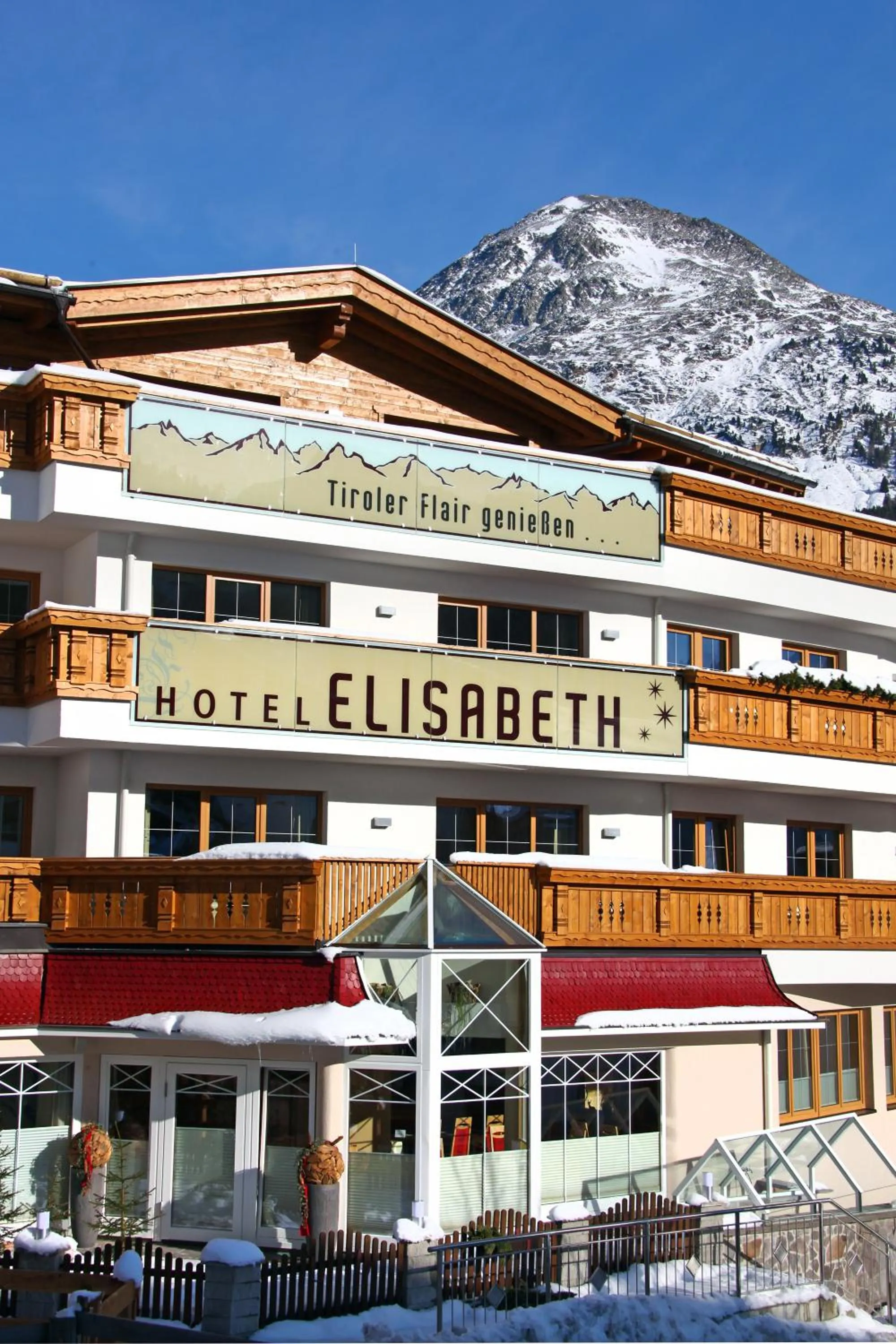 Facade/entrance in Hotel Elisabeth Superior Sölden