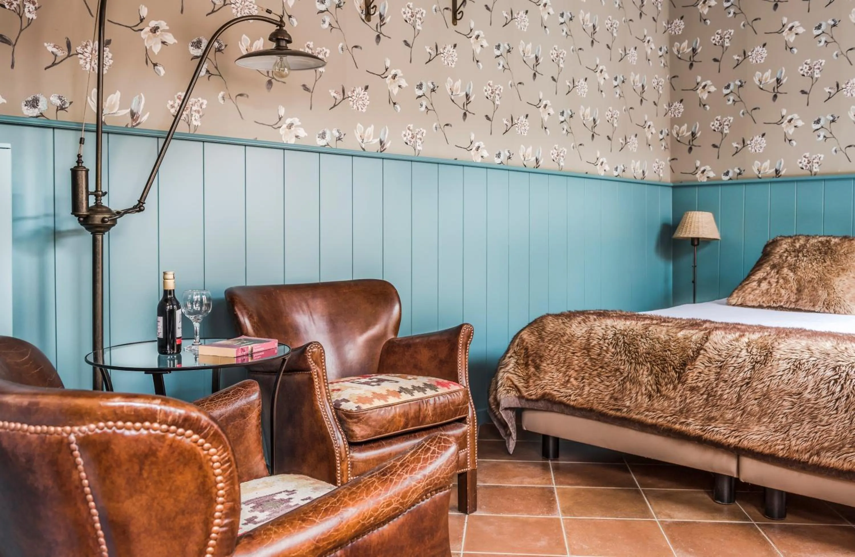 Decorative detail, Bed in Main Street Hotel