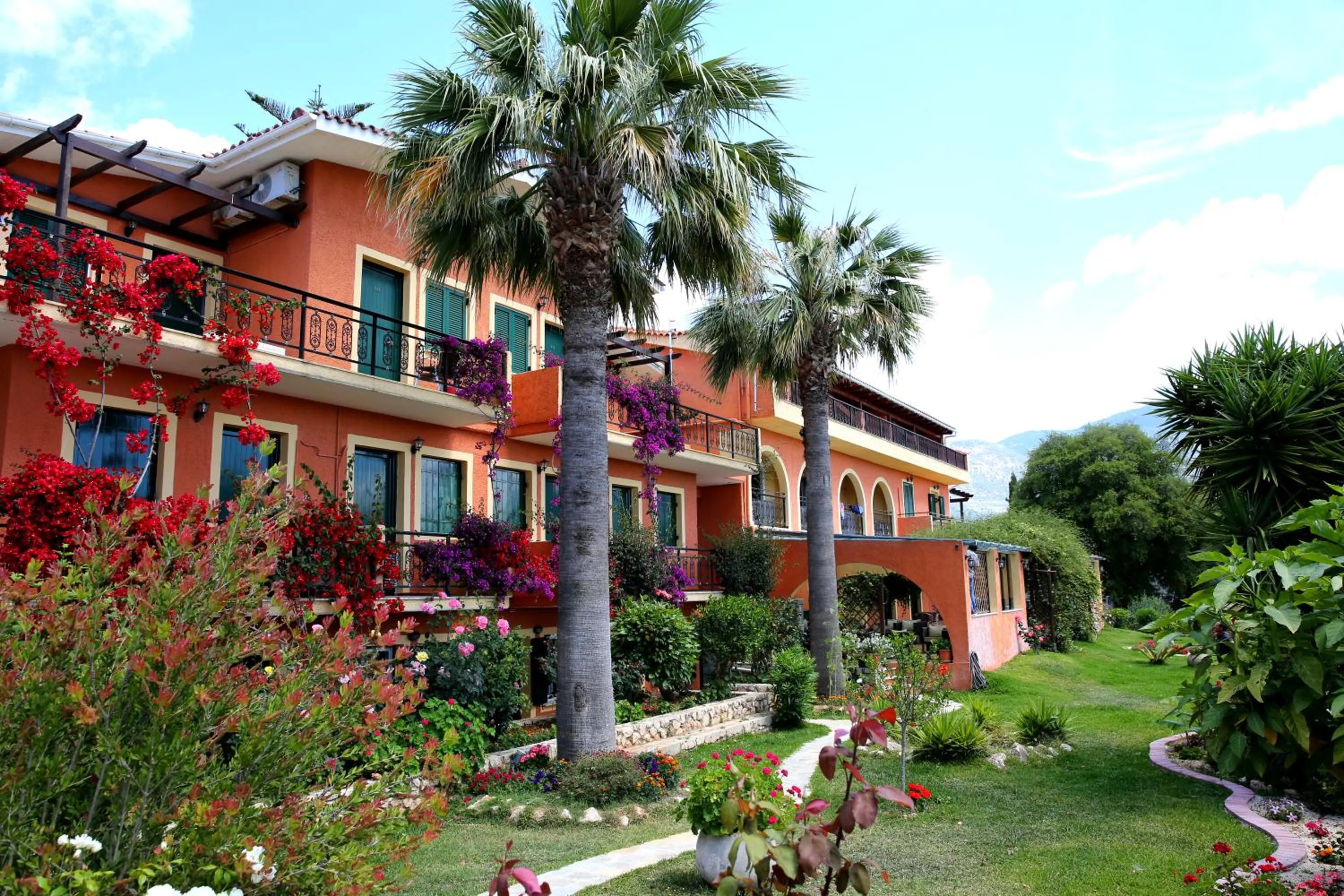 Property building in Sunrise Inn