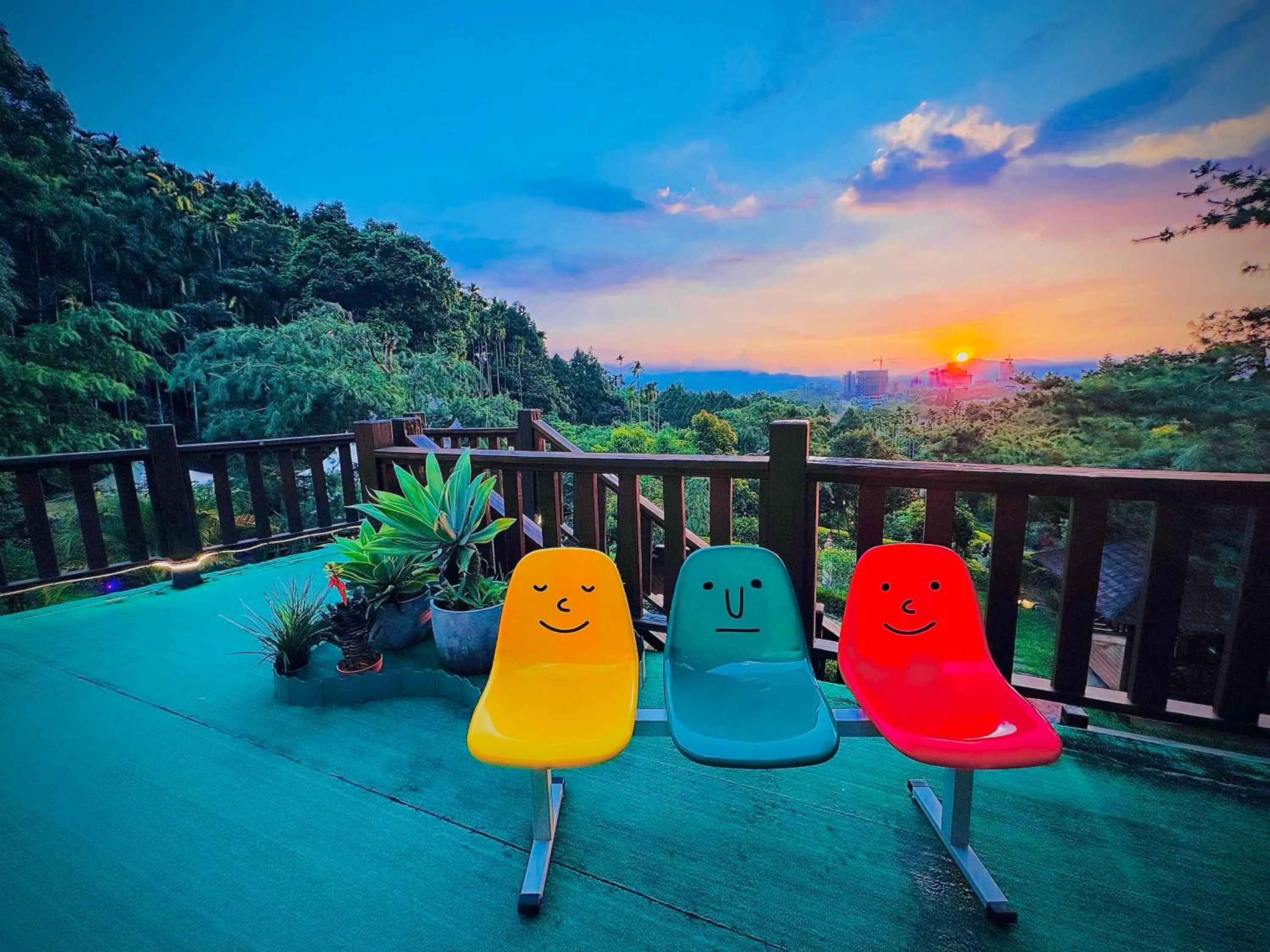 Natural landscape in Yue Ya Villa