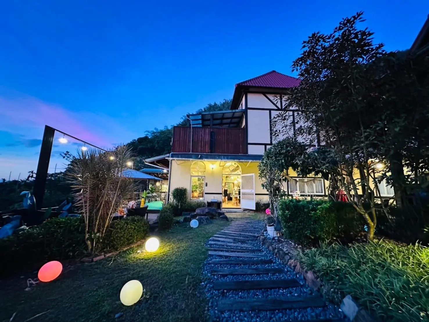 Property building in Yue Ya Villa