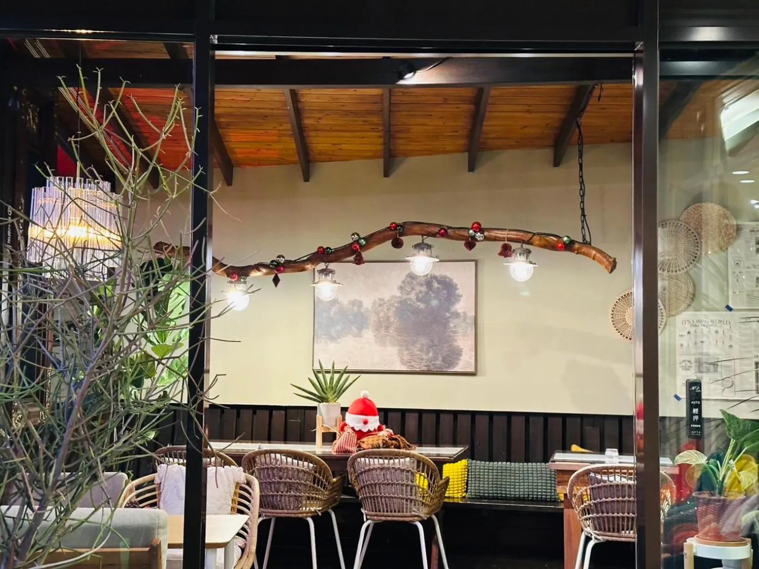 Property building in Yue Ya Villa