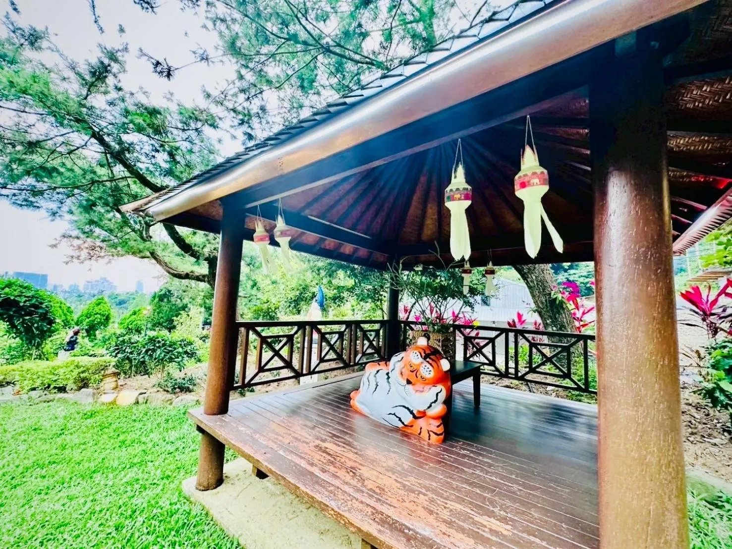 Garden in Yue Ya Villa