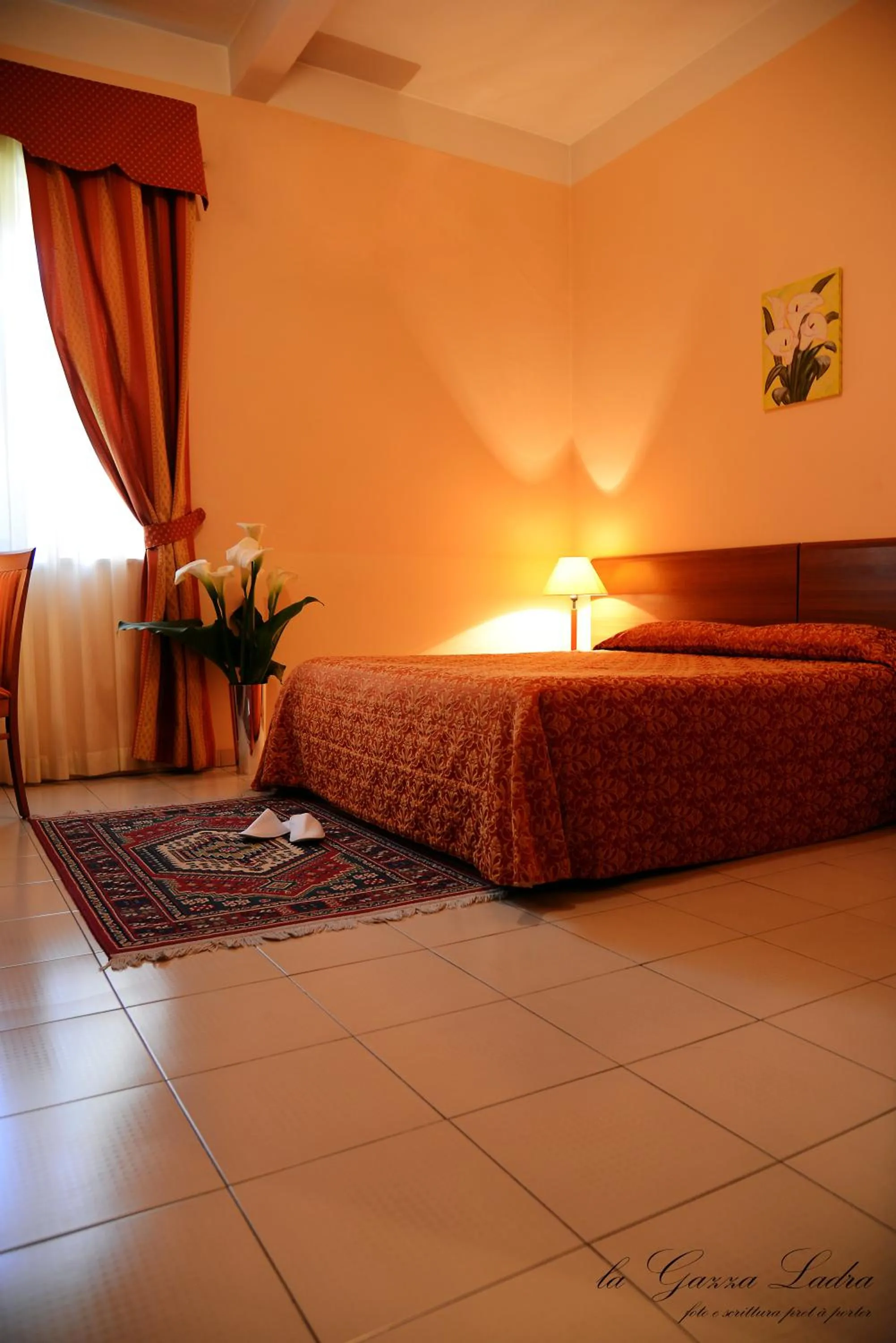 Bed in Hotel Ristorante Taverna Verde