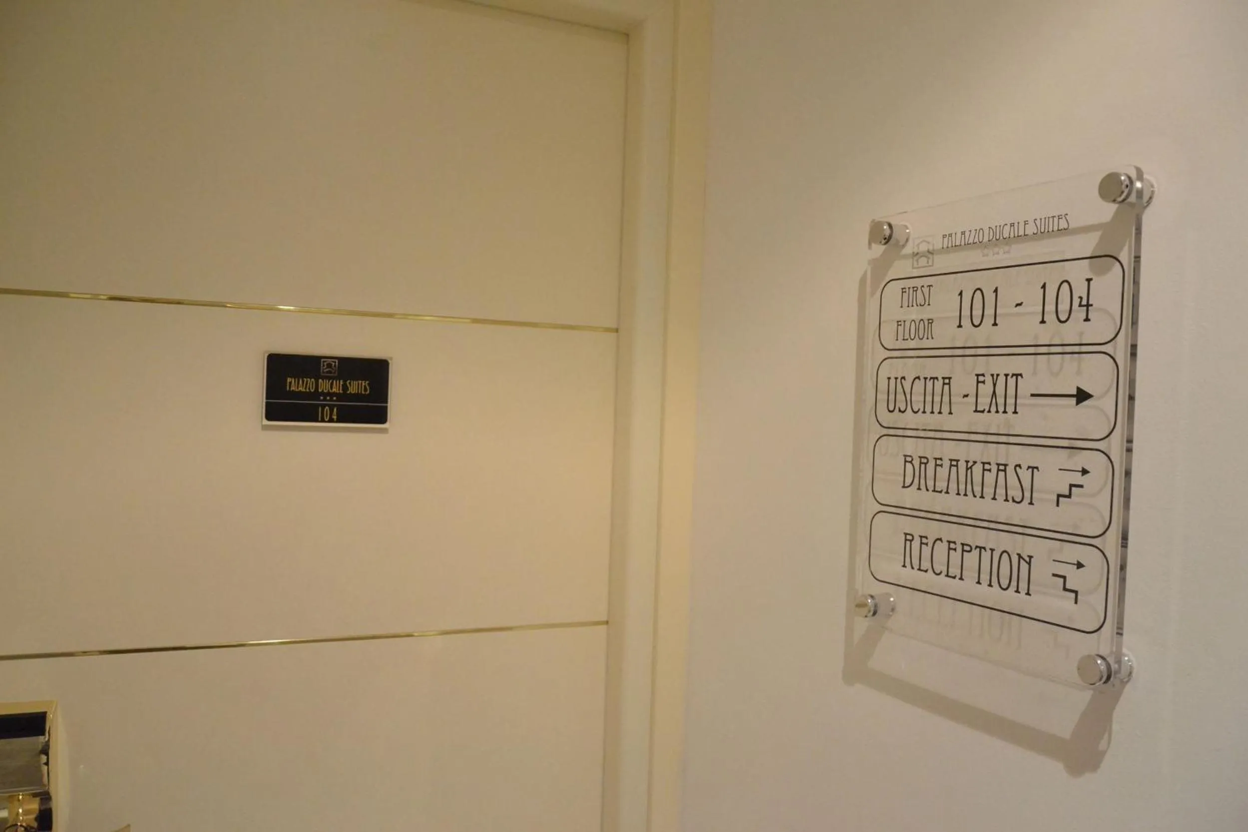 Decorative detail in Palazzo Ducale Suites