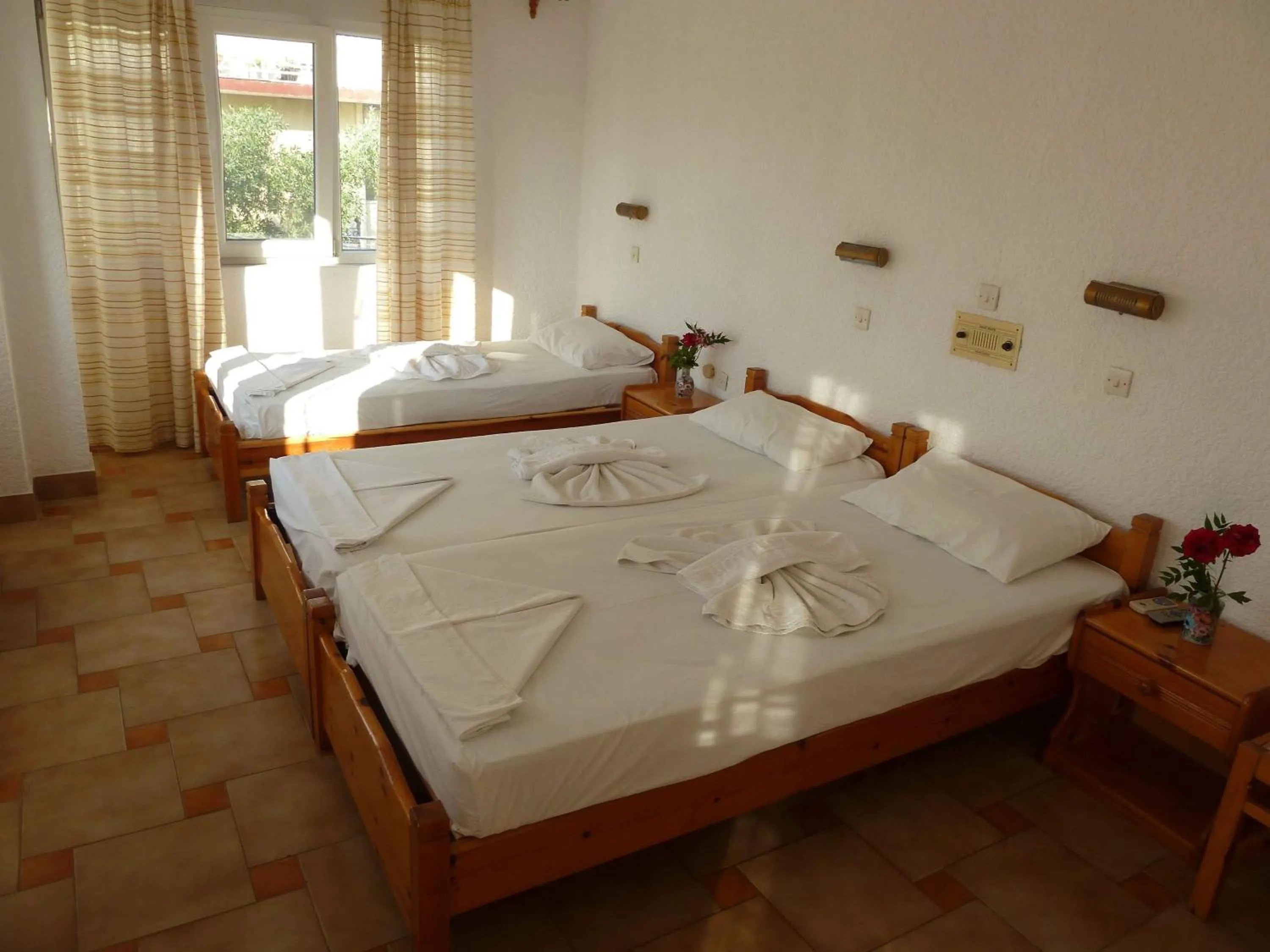 Bedroom in Paris Beach Hotel