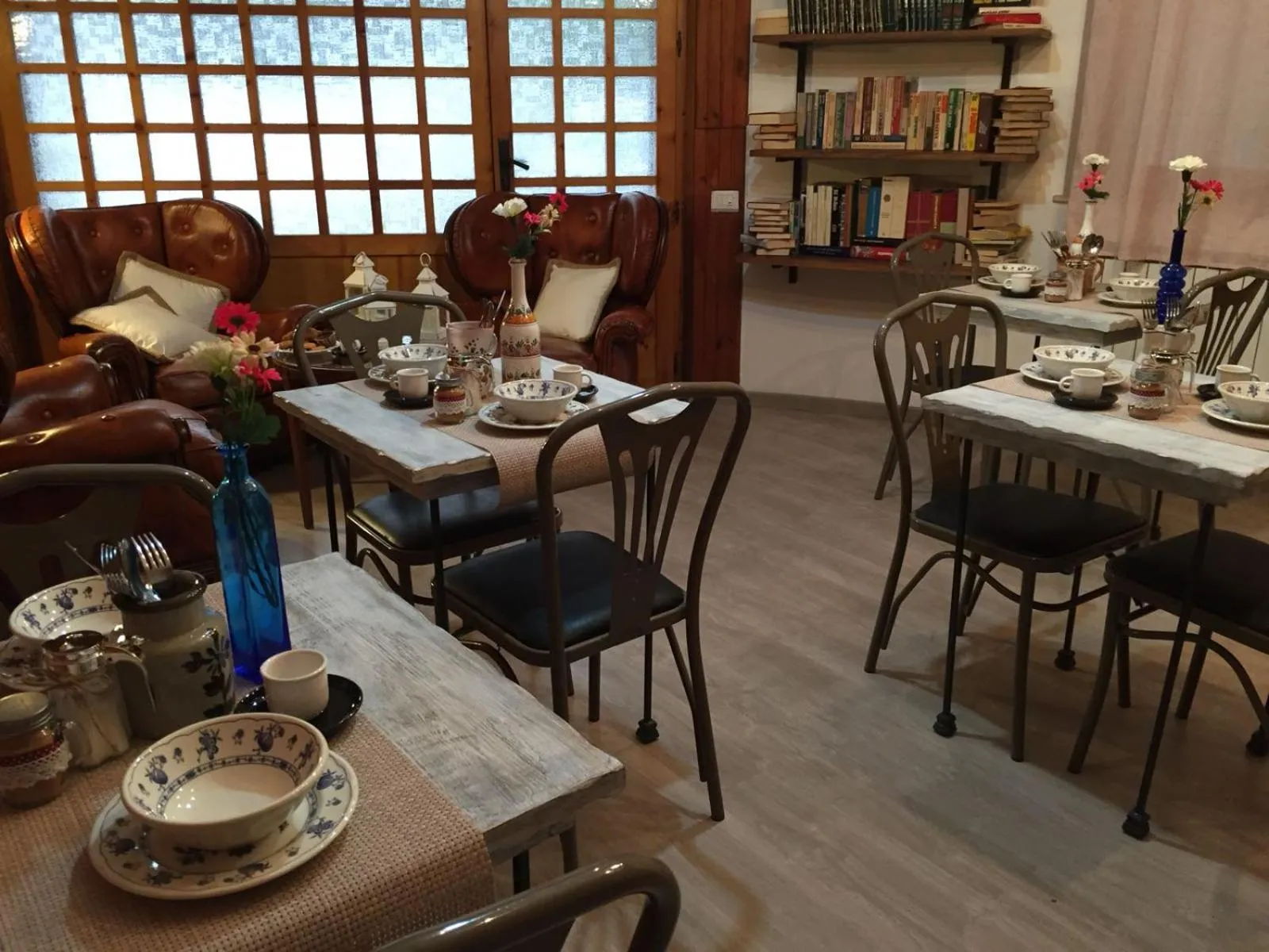 Lounge or bar in City View Pescara B&B