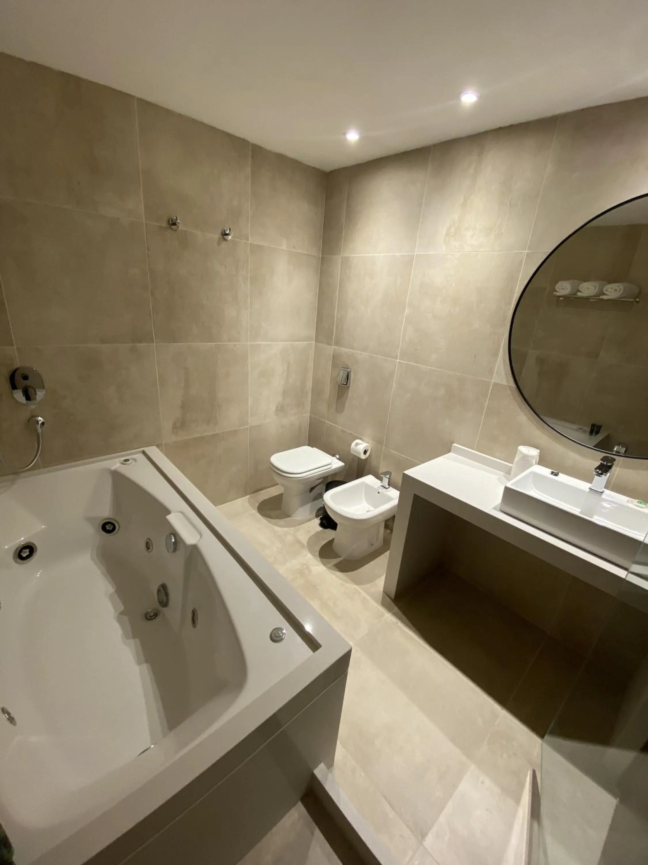 Shower in Hotel Ciudadano Suites