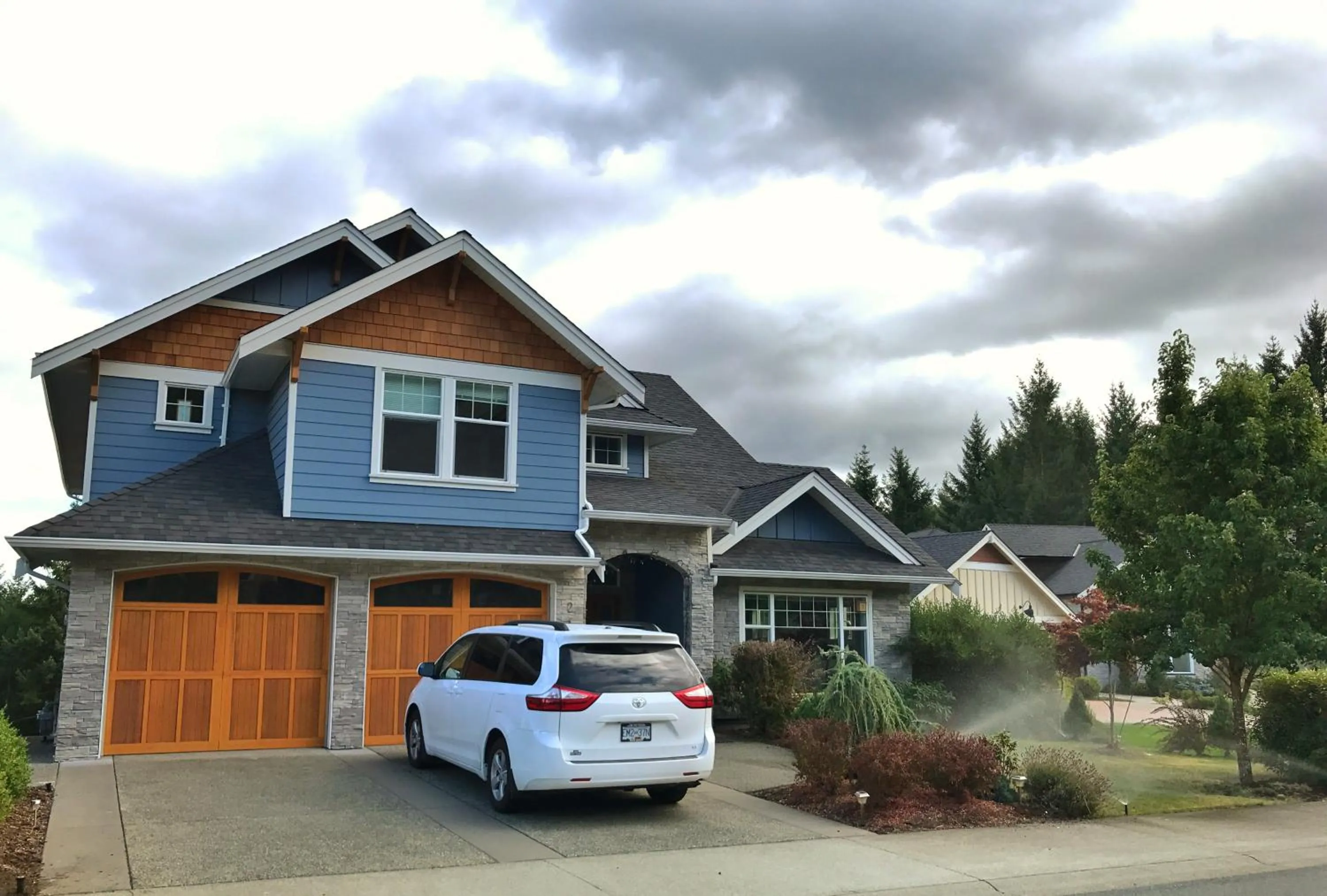 Property building in Oasis