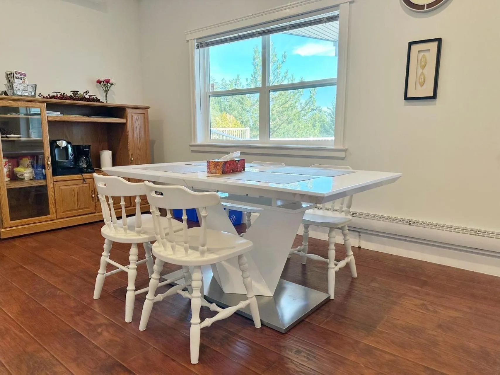 Dining area in Oasis