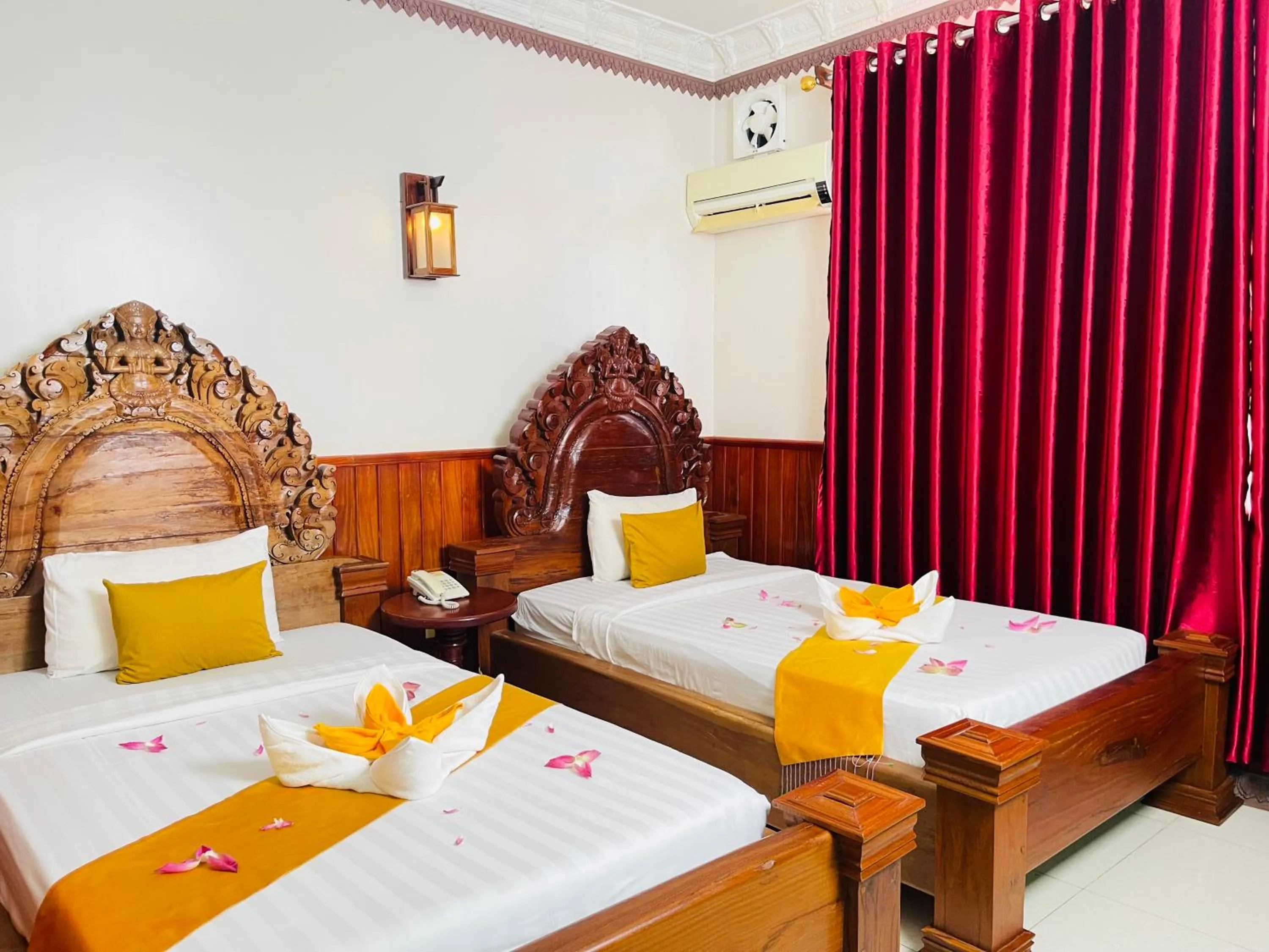 Bedroom, Bed in Okay 1 Villa