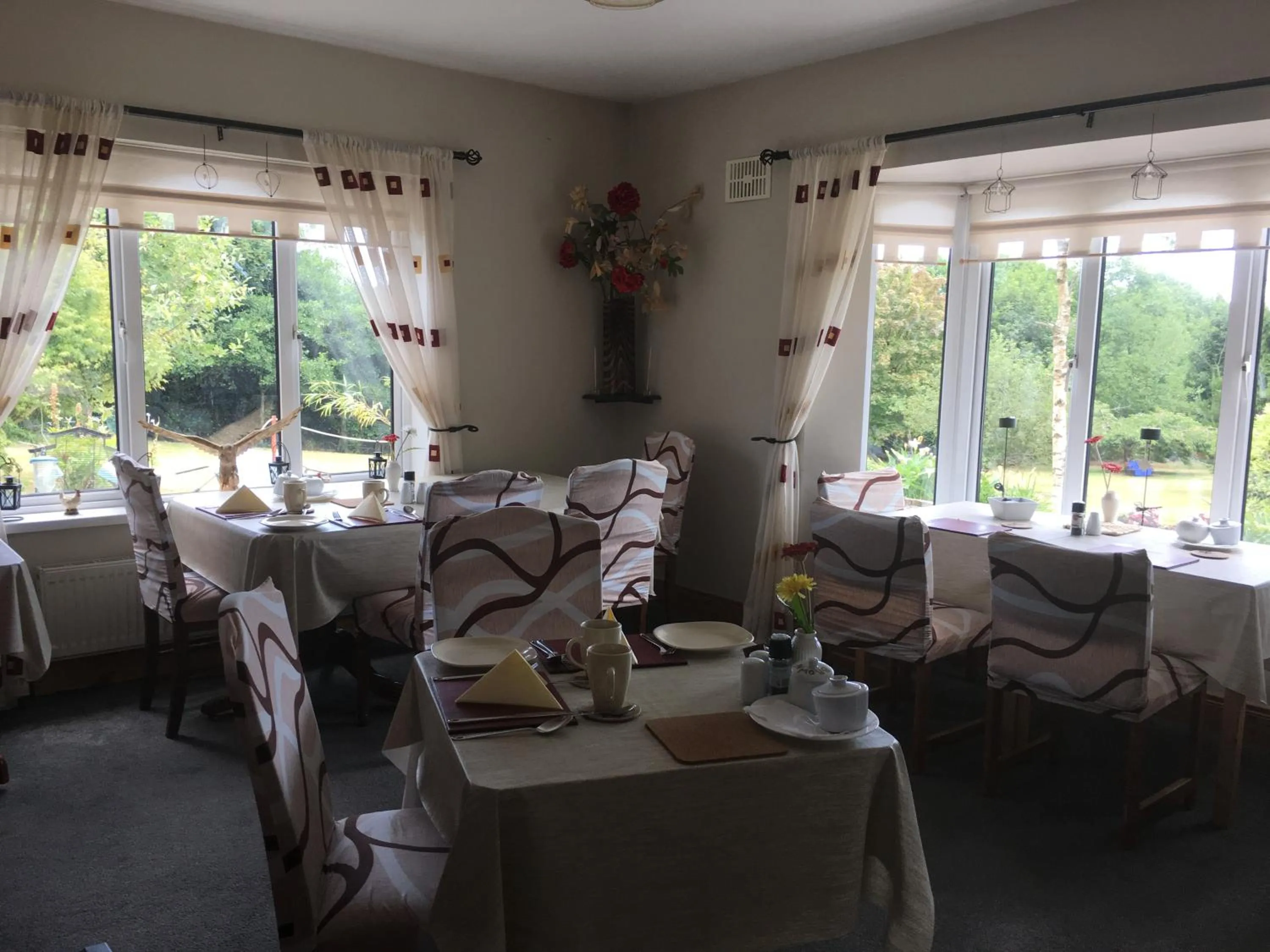 Dining area in Killurin Lodge