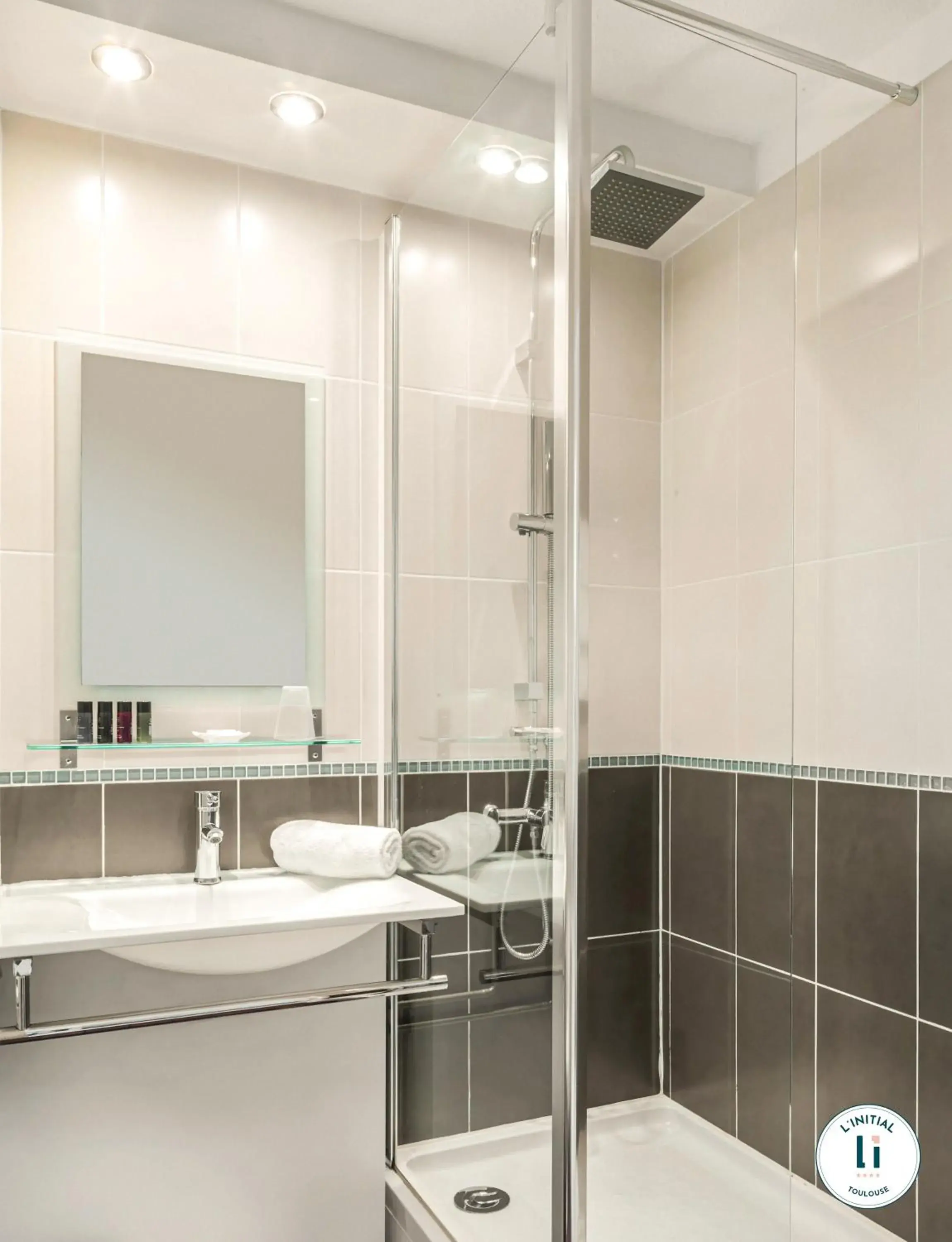 Twin Room in L'Initial Twin Room in L'Initial