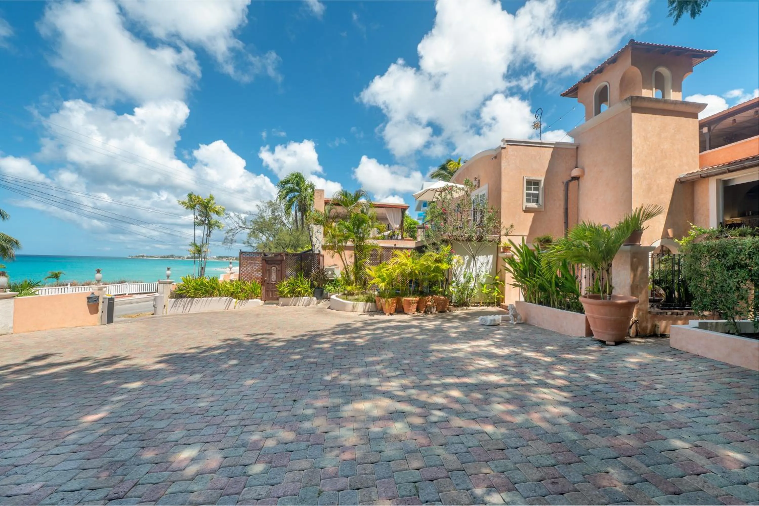 Inner courtyard view in Little Arches Boutique Hotel - Adults Only